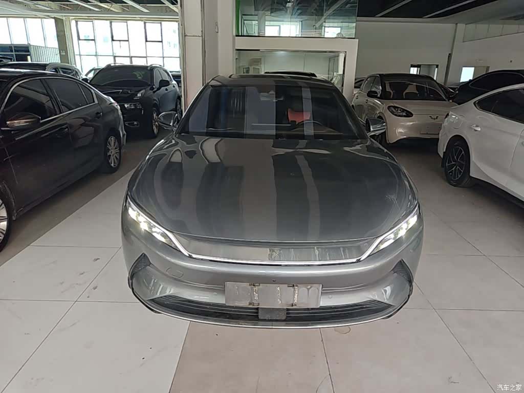 BYD Han, 2022 3