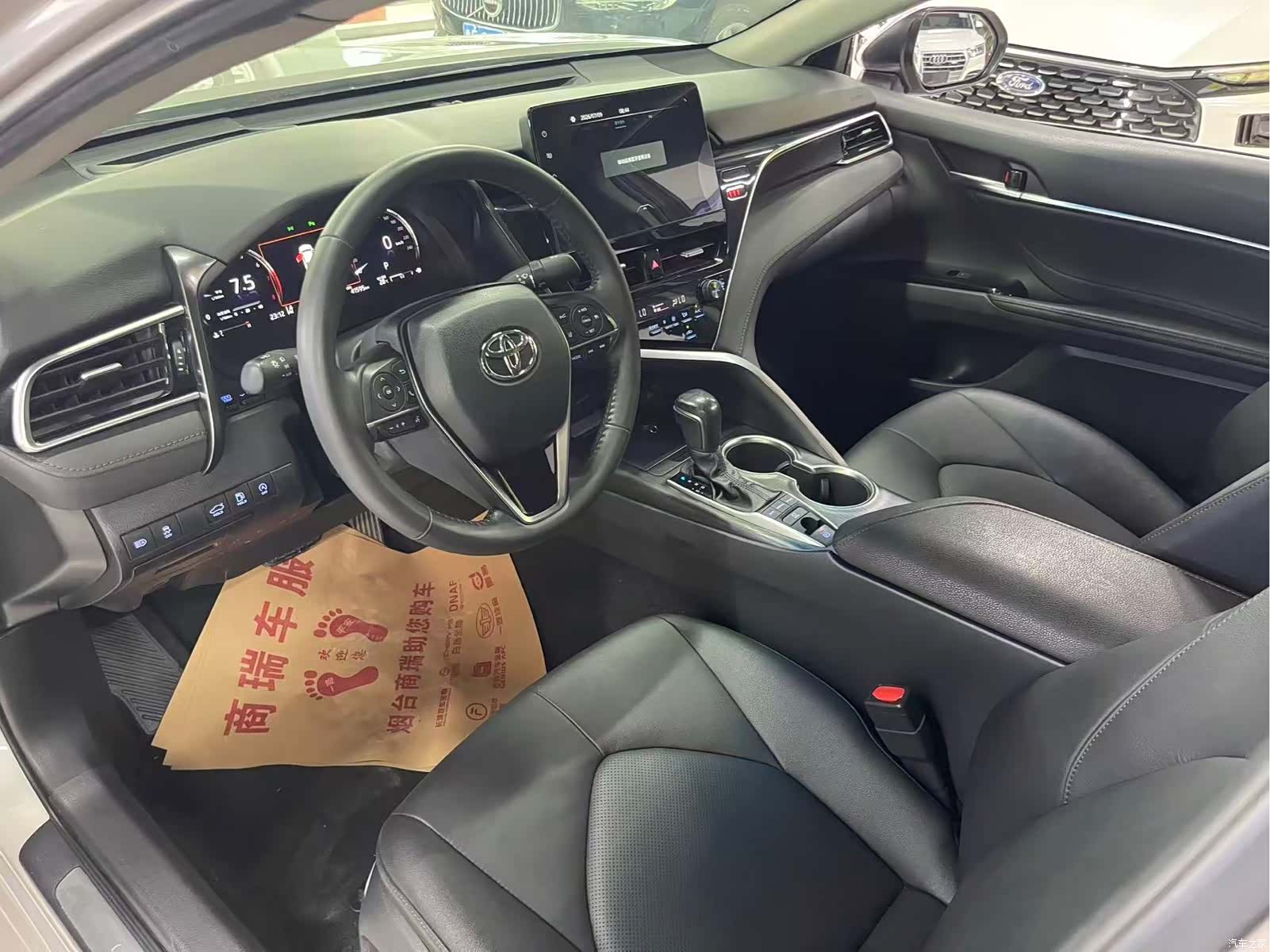 Toyota Camry, 2022 7