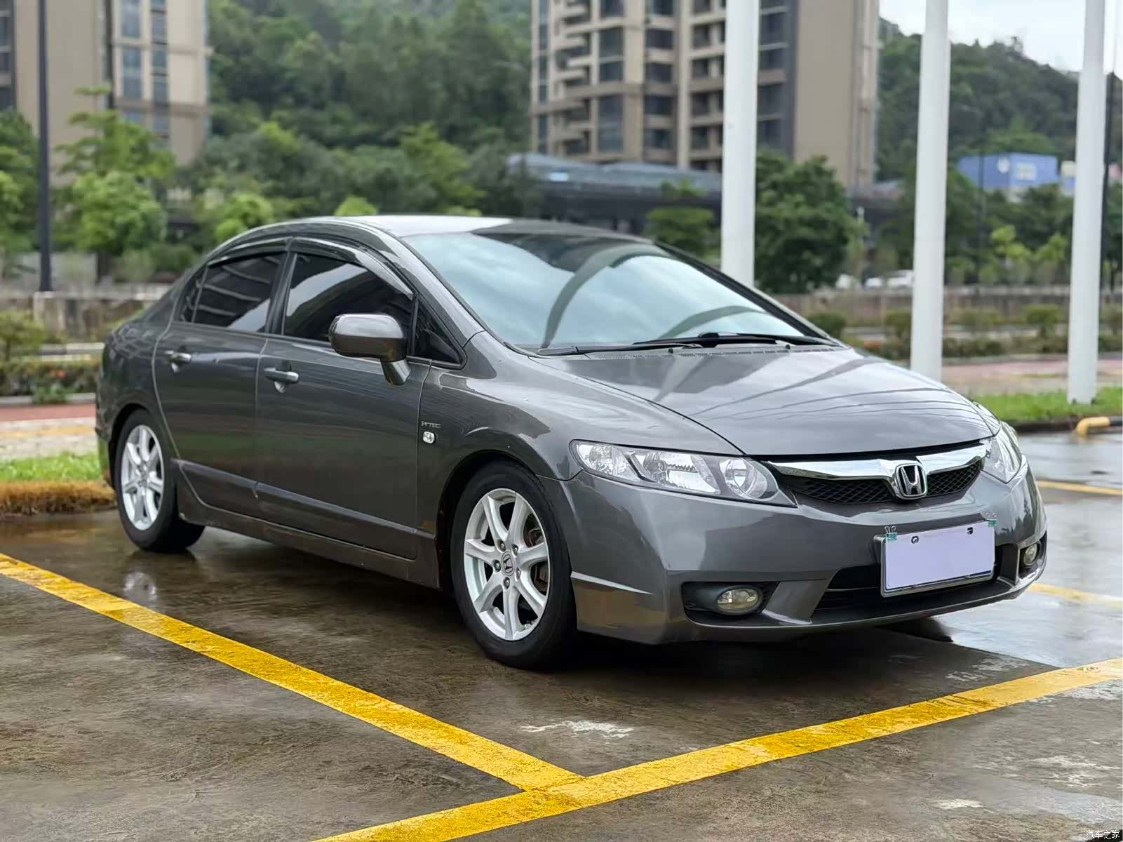 Honda Civic, 2011 3