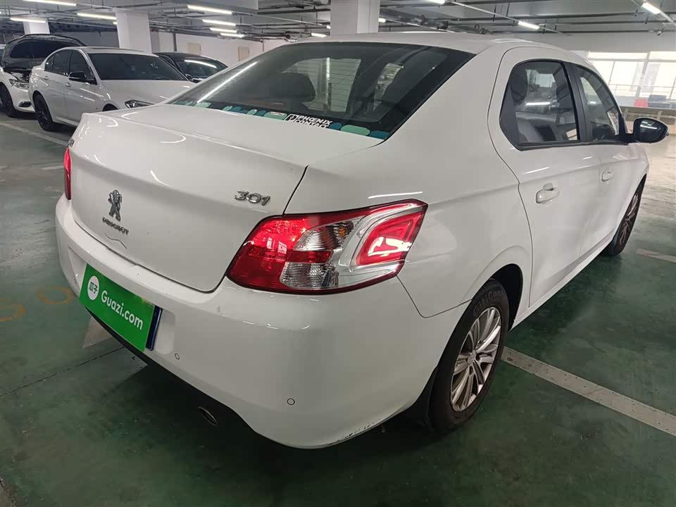 Peugeot 301