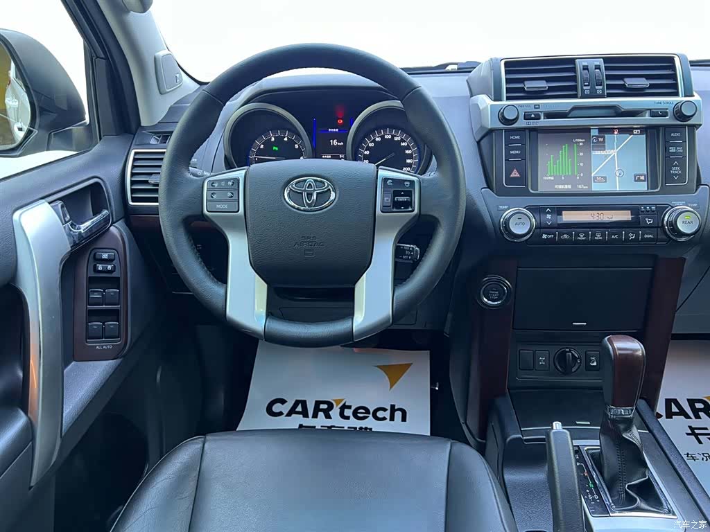 Toyota Prado, 2015 11