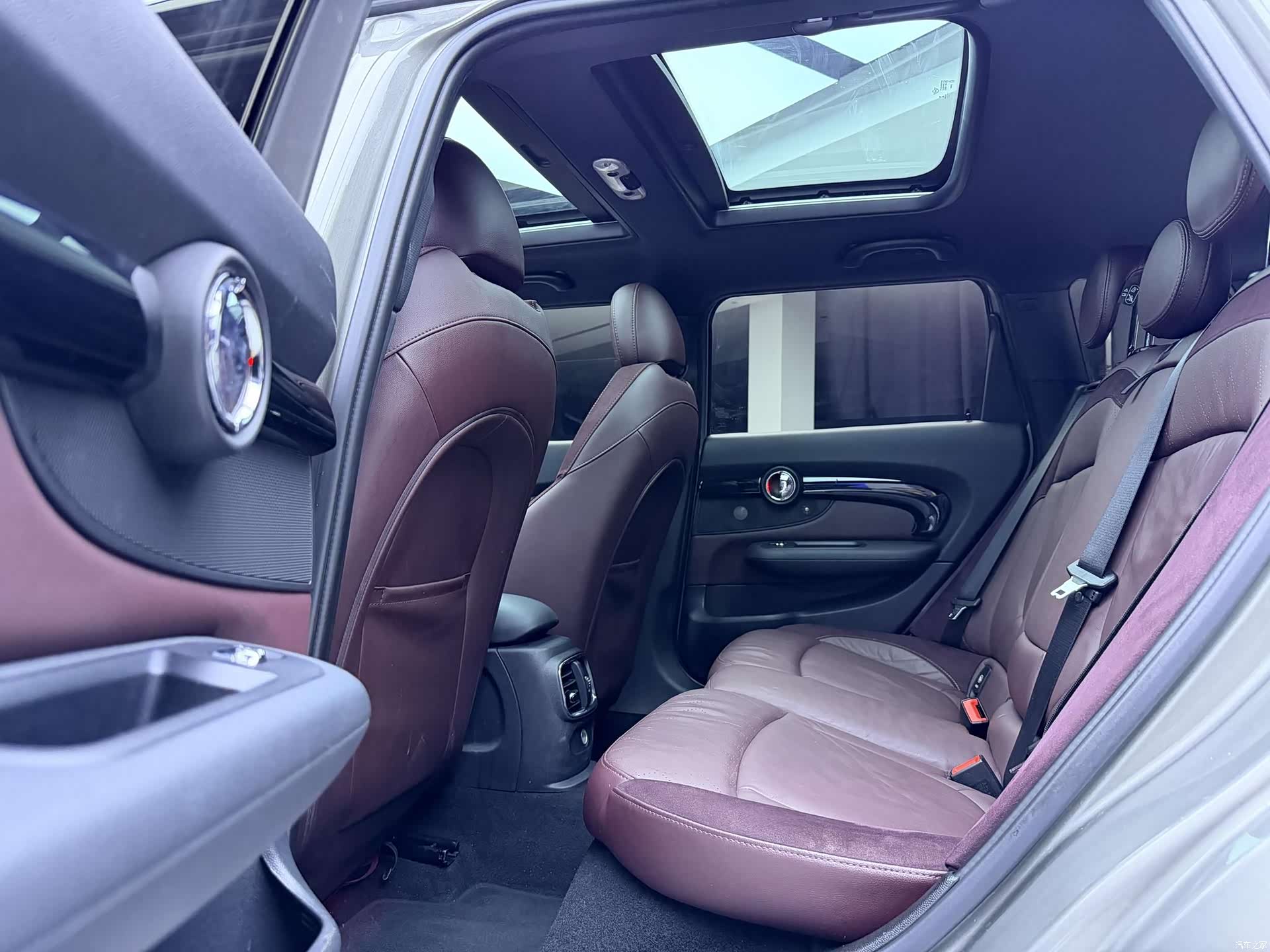 Mini Clubman, 2016 21