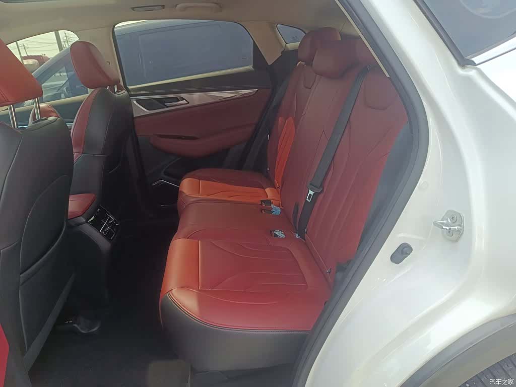 Changan CS85, 2020 13