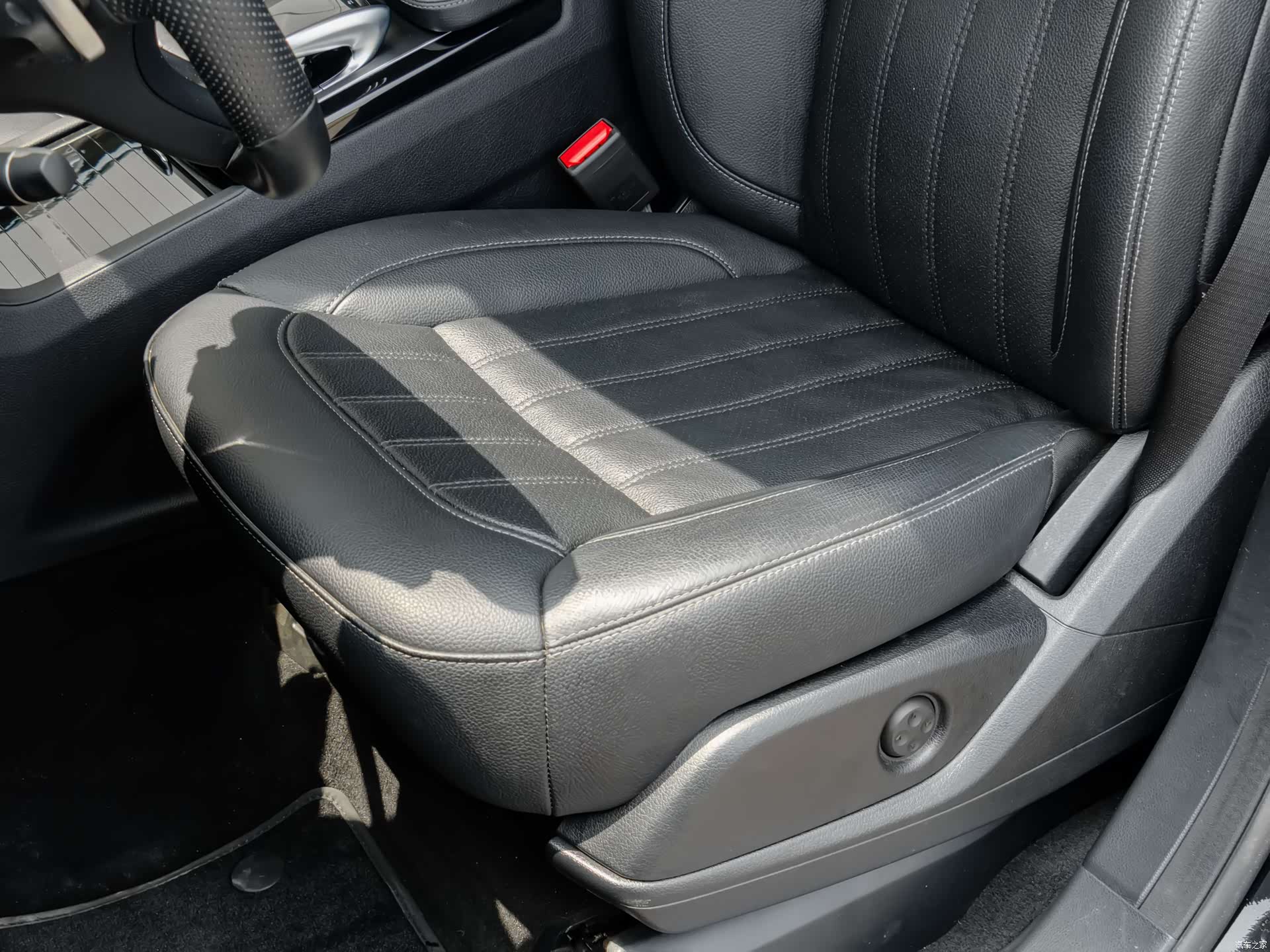 Mercedes-Benz GLS, 2026 9