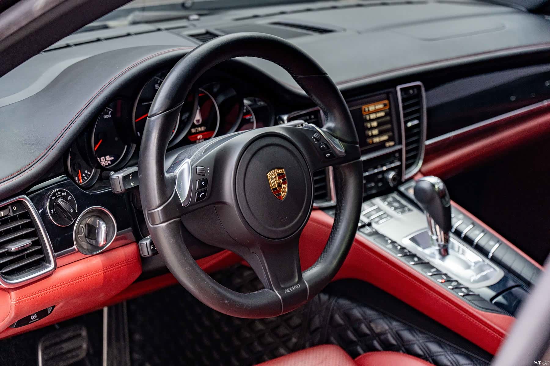 Porsche Panamera, 2014 6