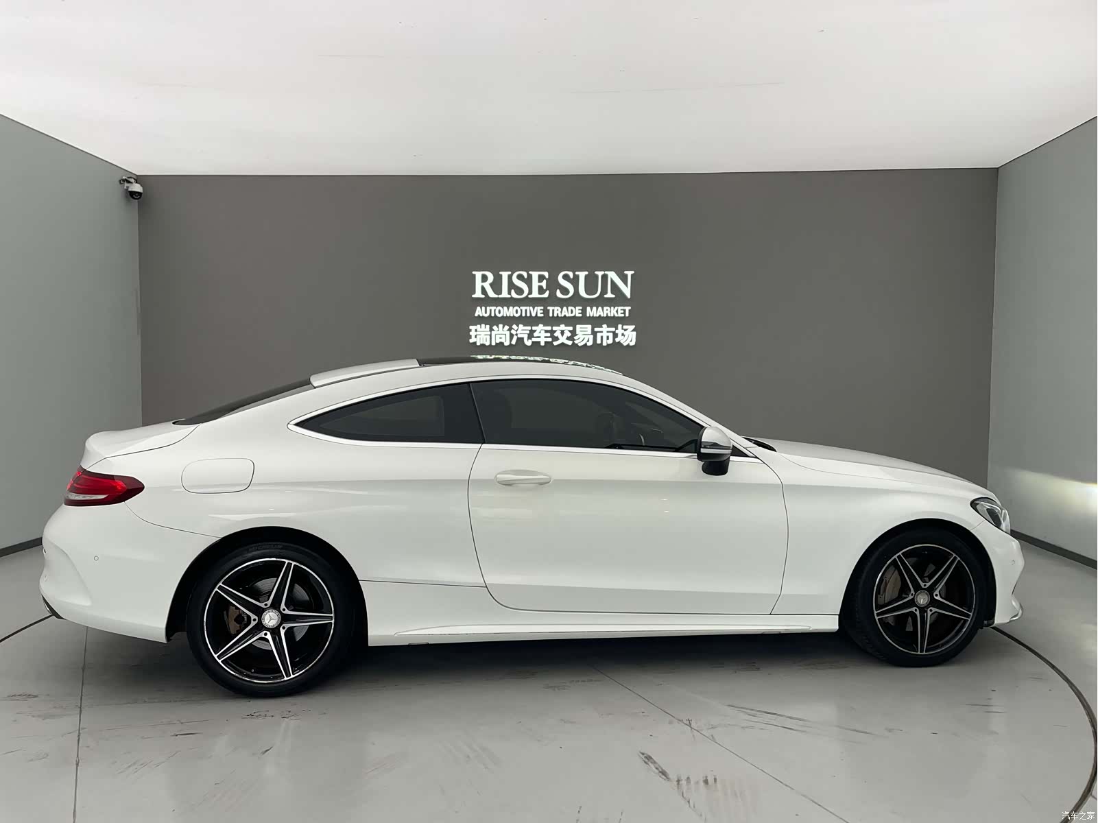 Mercedes-Benz C-Class, 2016 11
