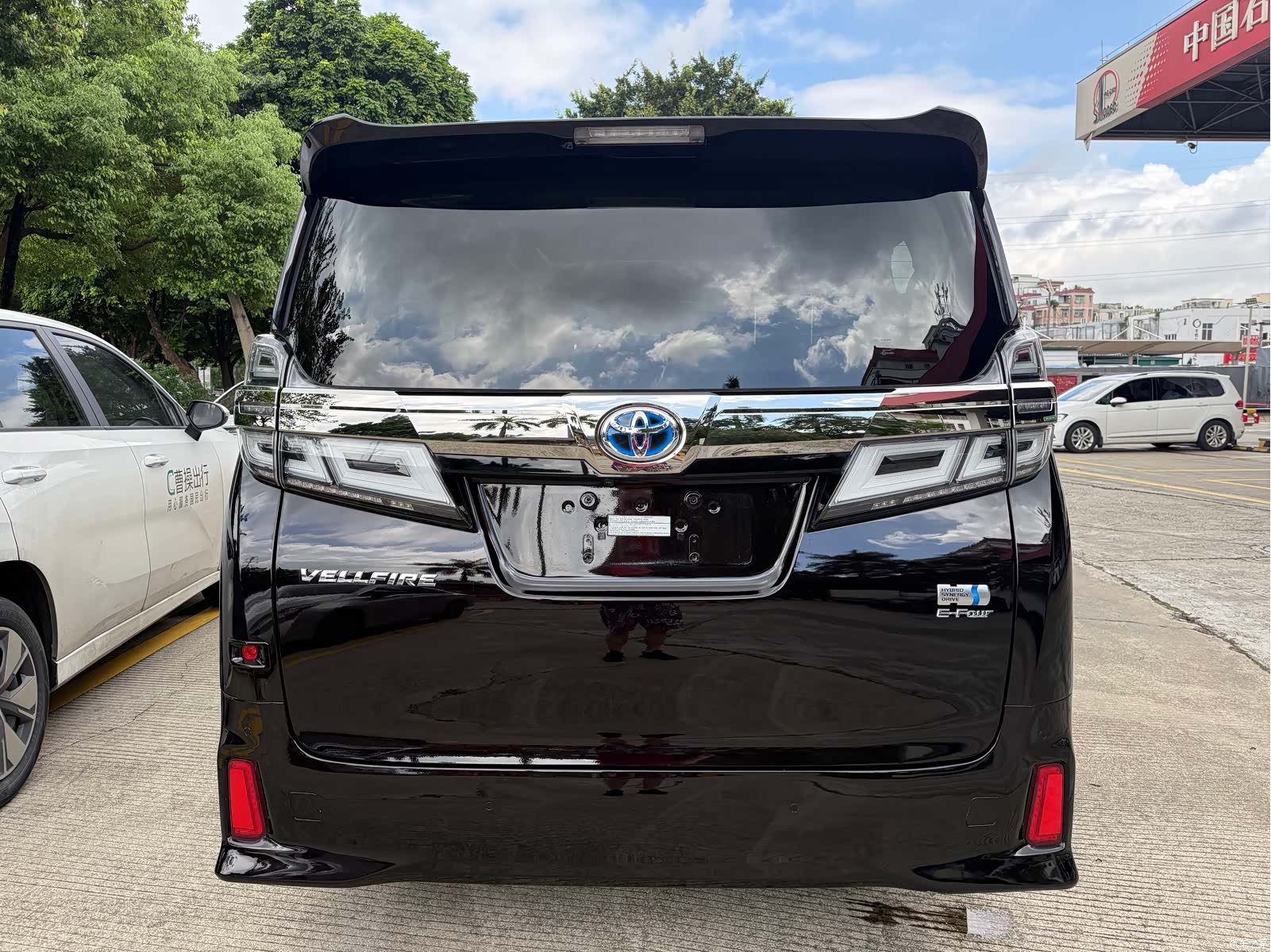 Toyota Vellfire, 2020 8