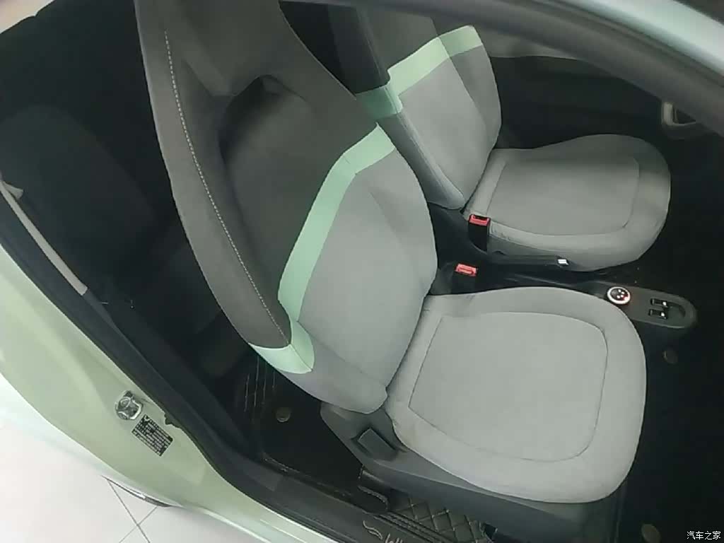 Wuling MINIEV, 2021 25