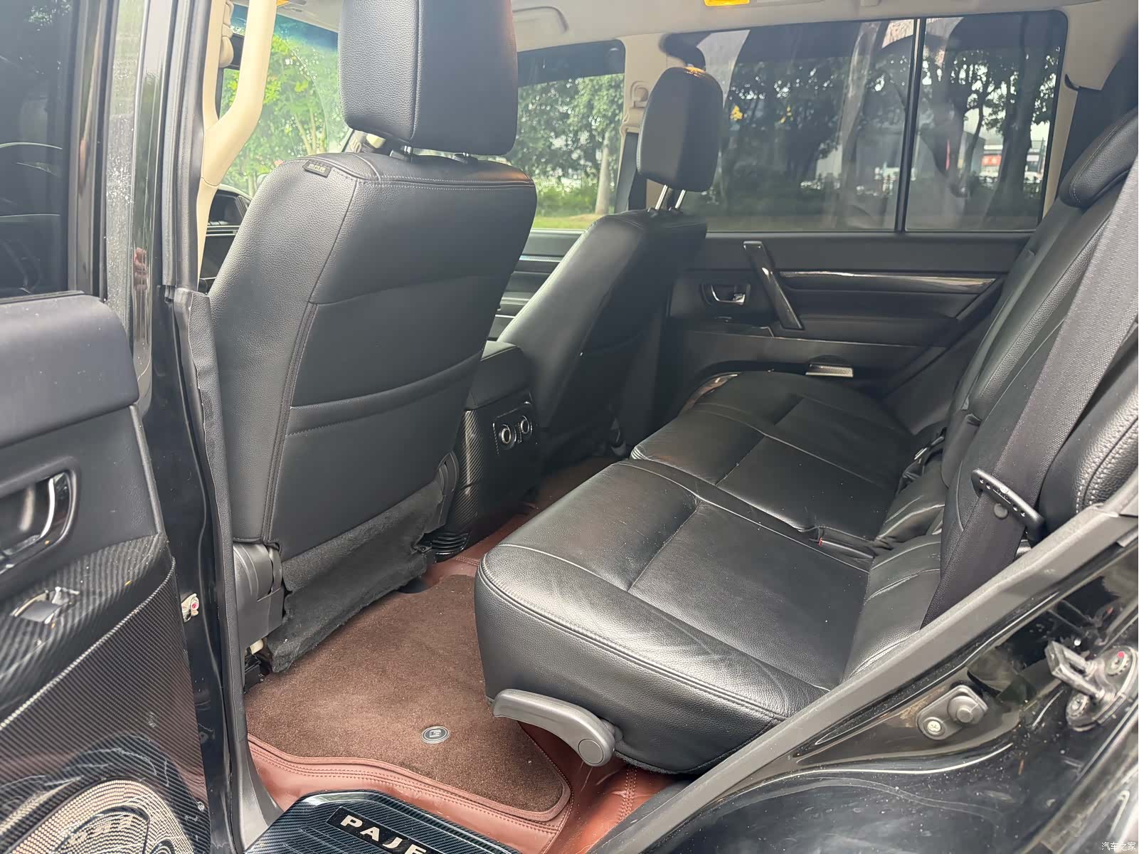 Mitsubishi Pajero, 2016 10