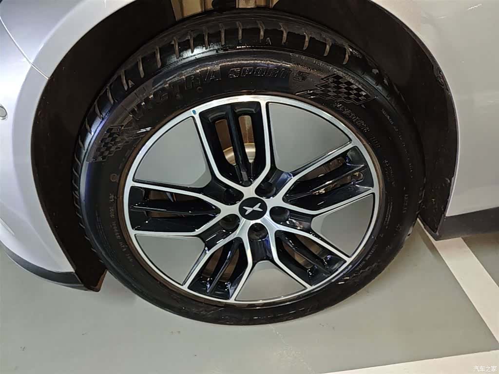 Xpeng P7, 2023 23