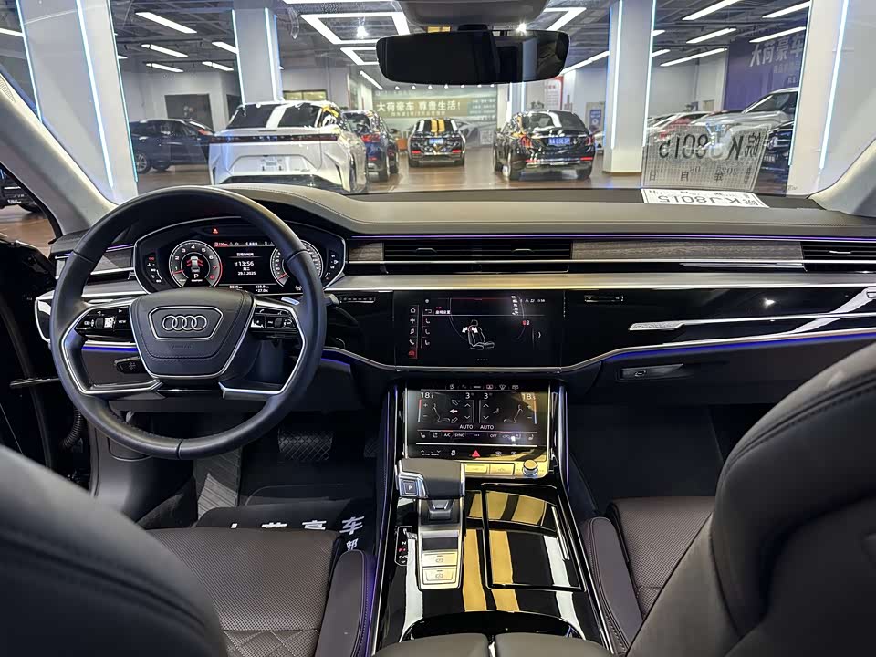 Audi A8 Audi A8