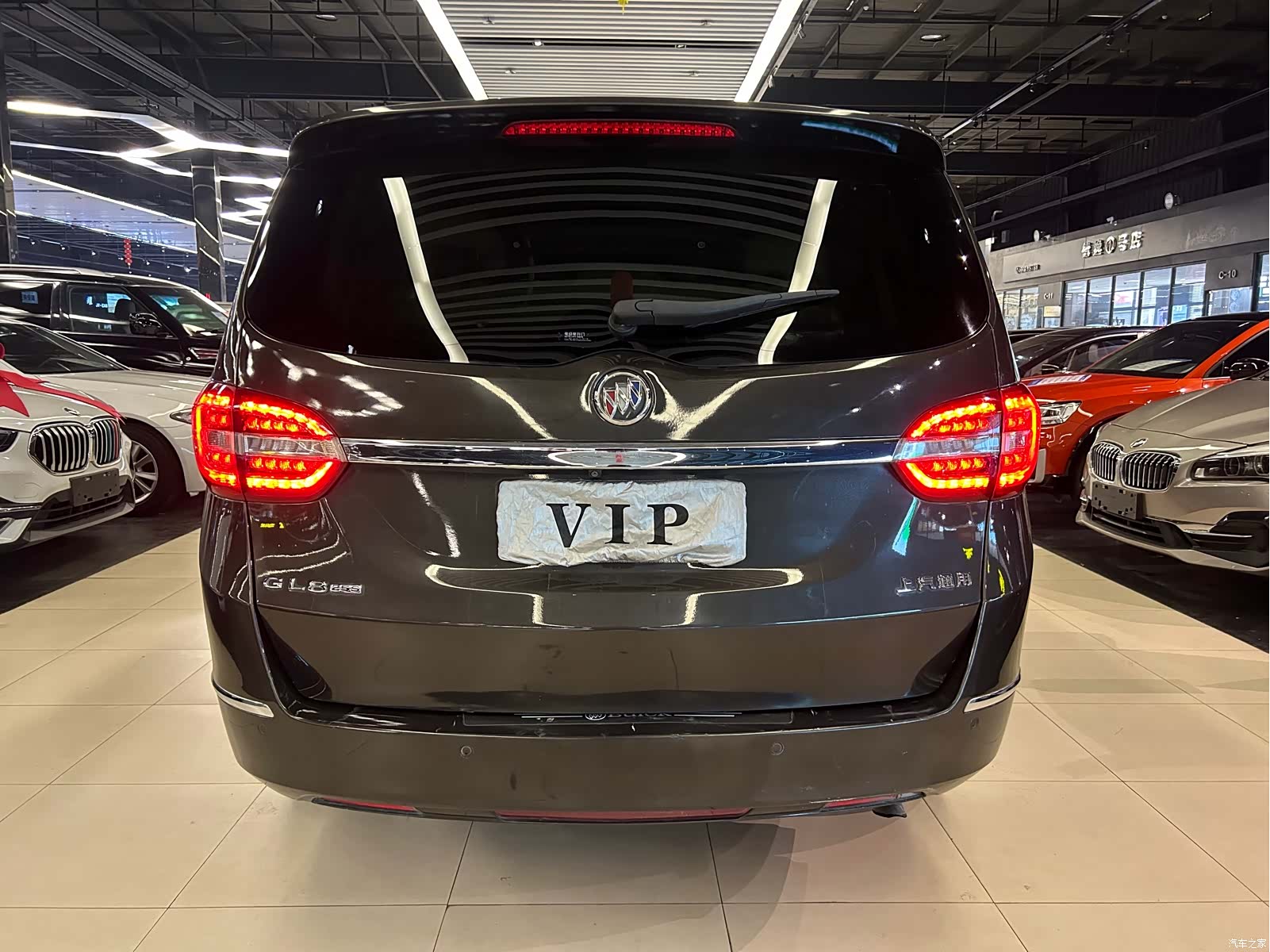 Buick GL8, 2017 10