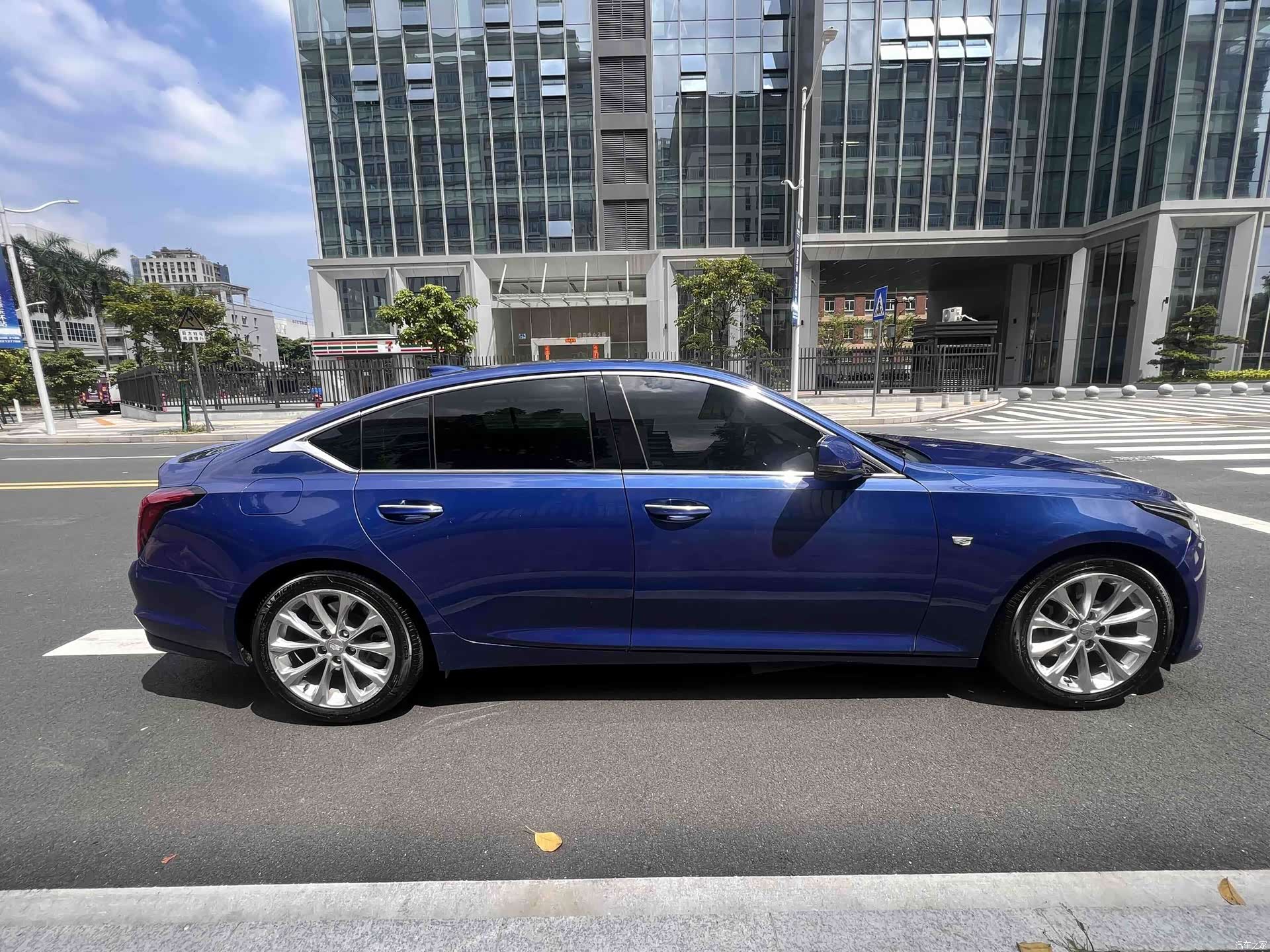 Cadillac CT5, 2020 все фото
