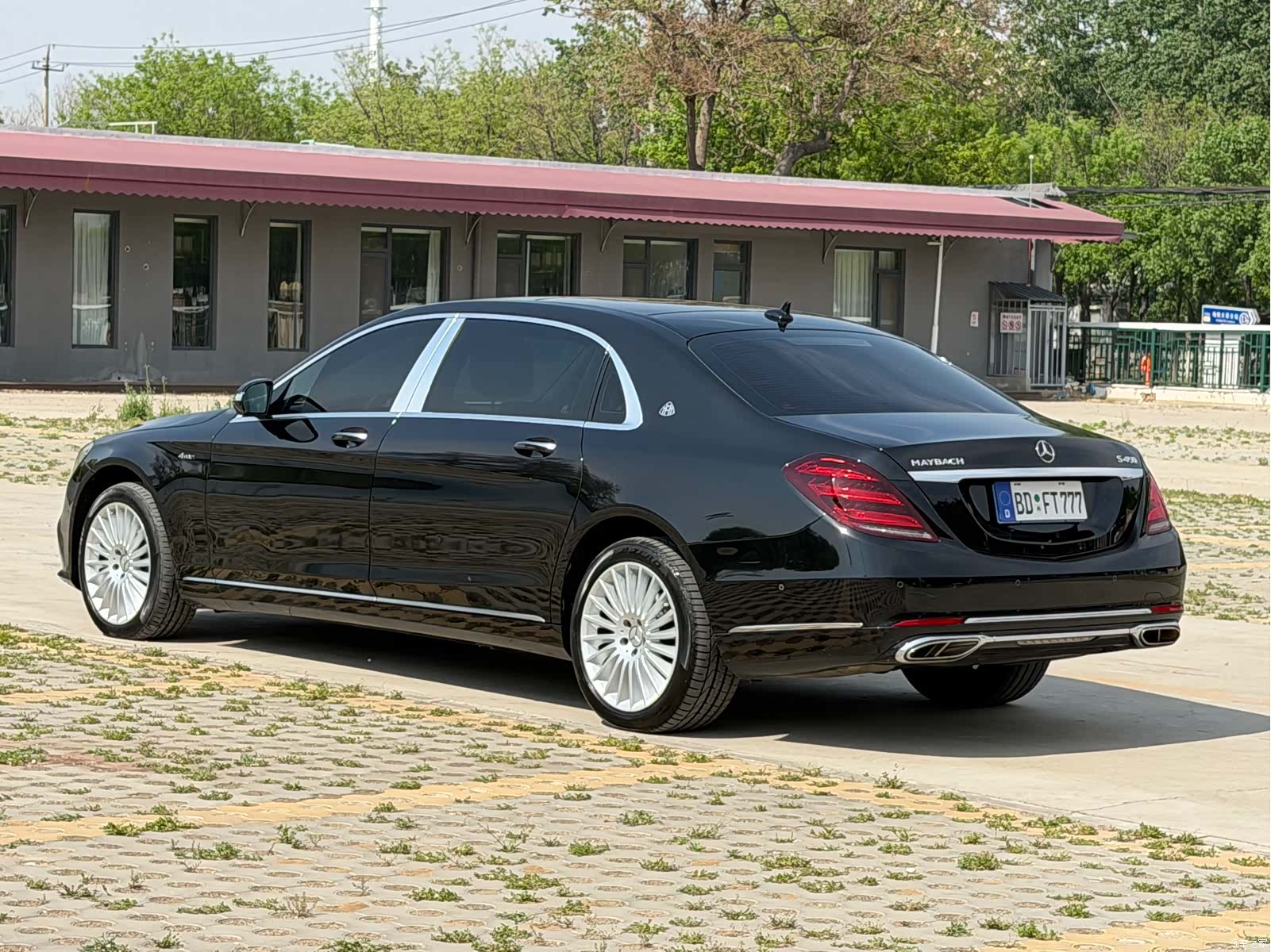 Maybach S-Class, 2019 6