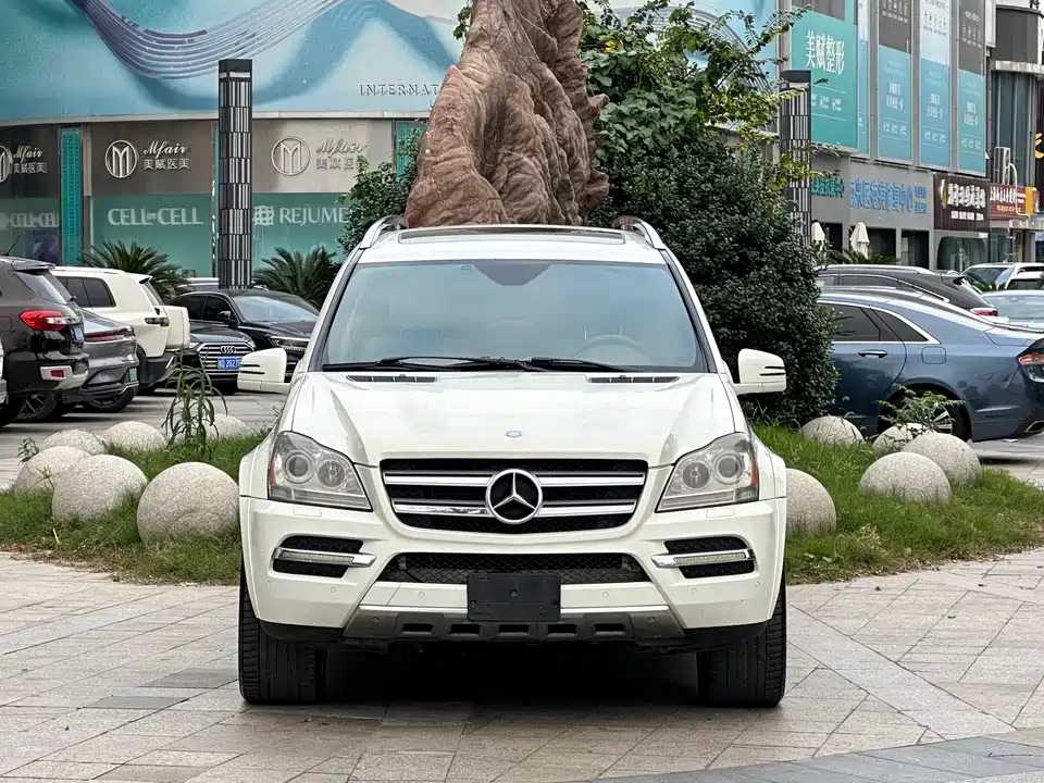 Mercedes-Benz GL grade