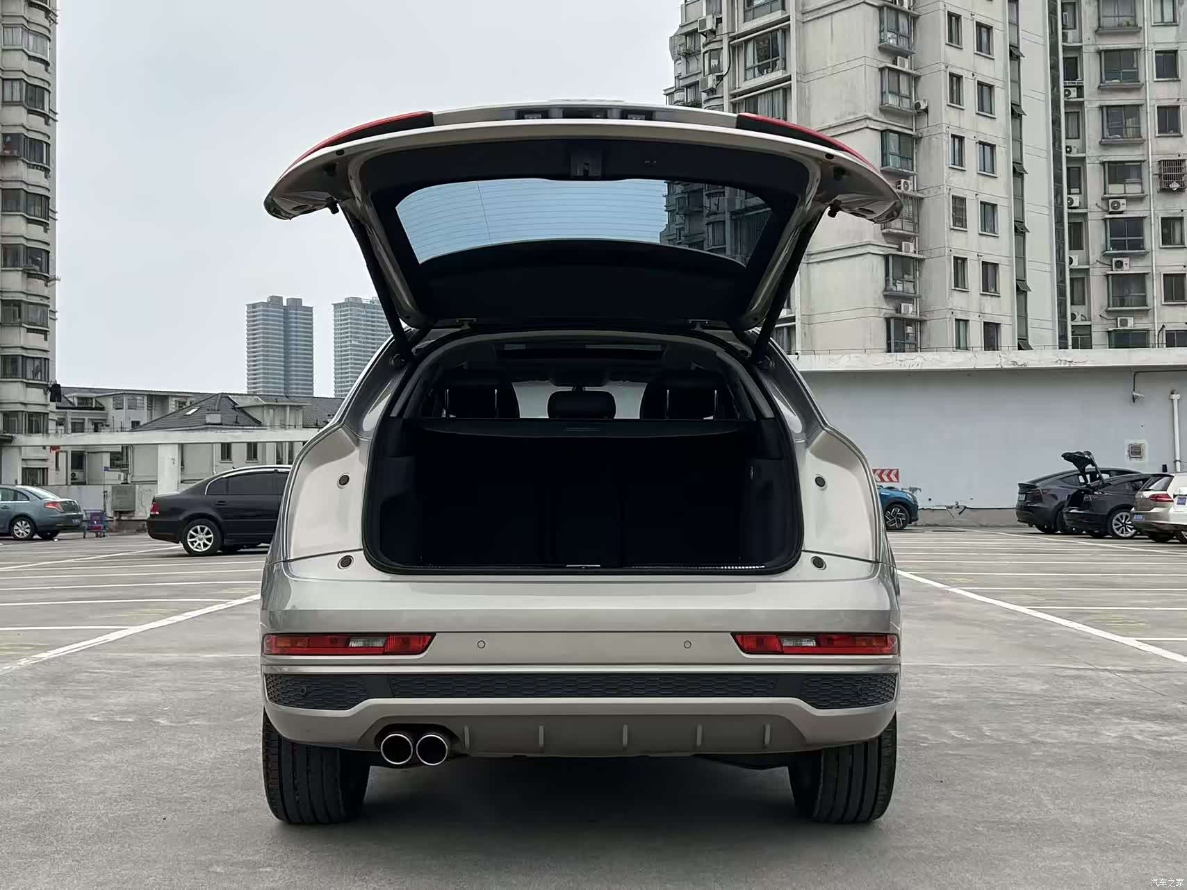Audi Q3, 2019 16