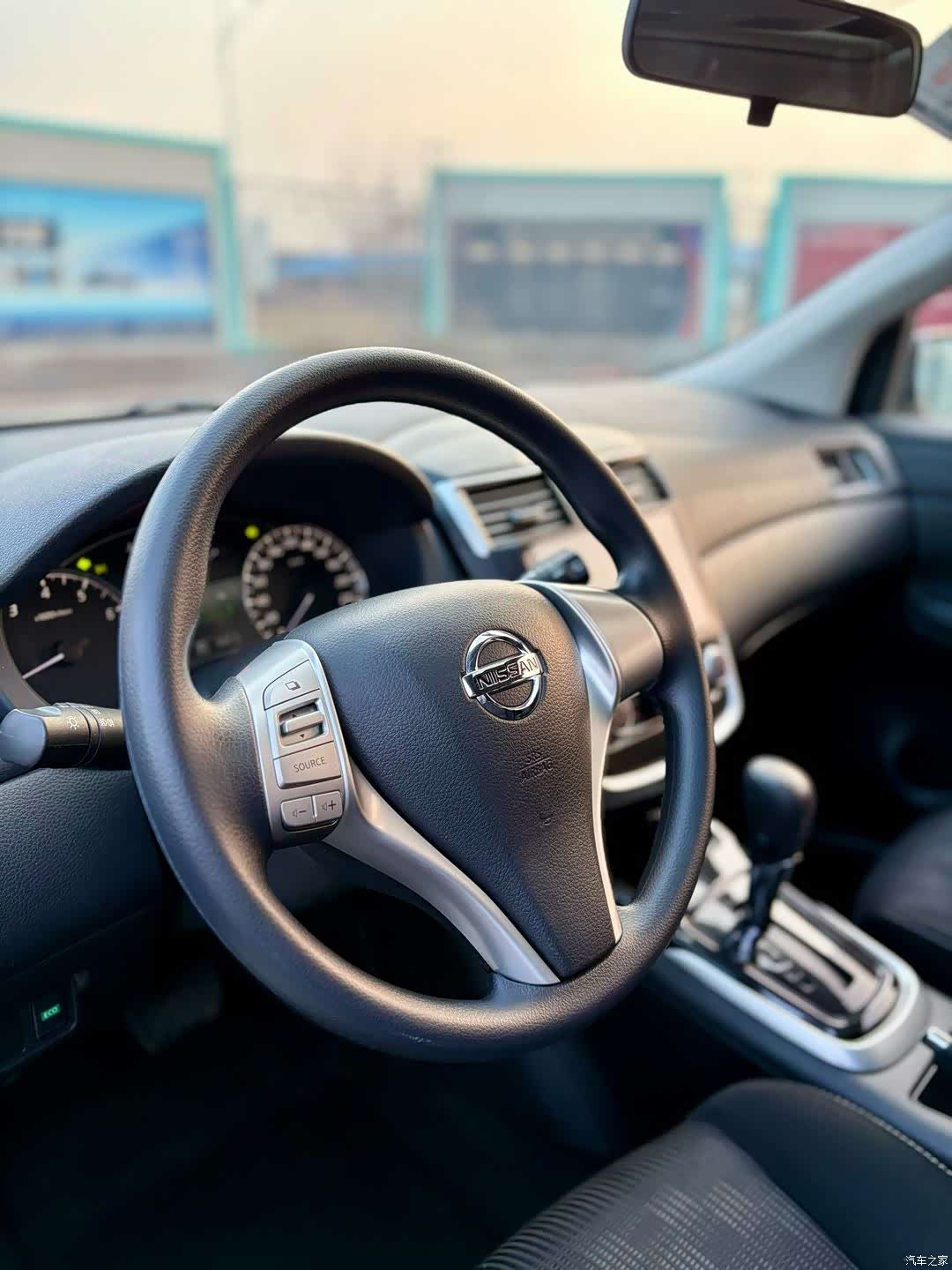 Nissan Tiida, 2017 все фото
