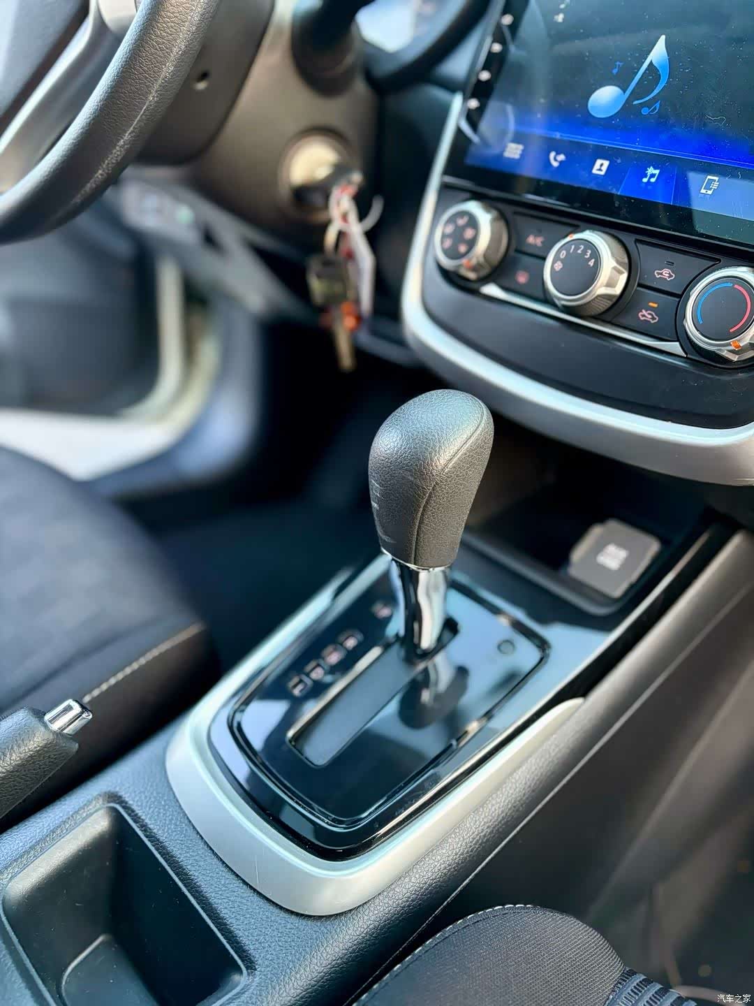 Nissan Tiida, 2017 7