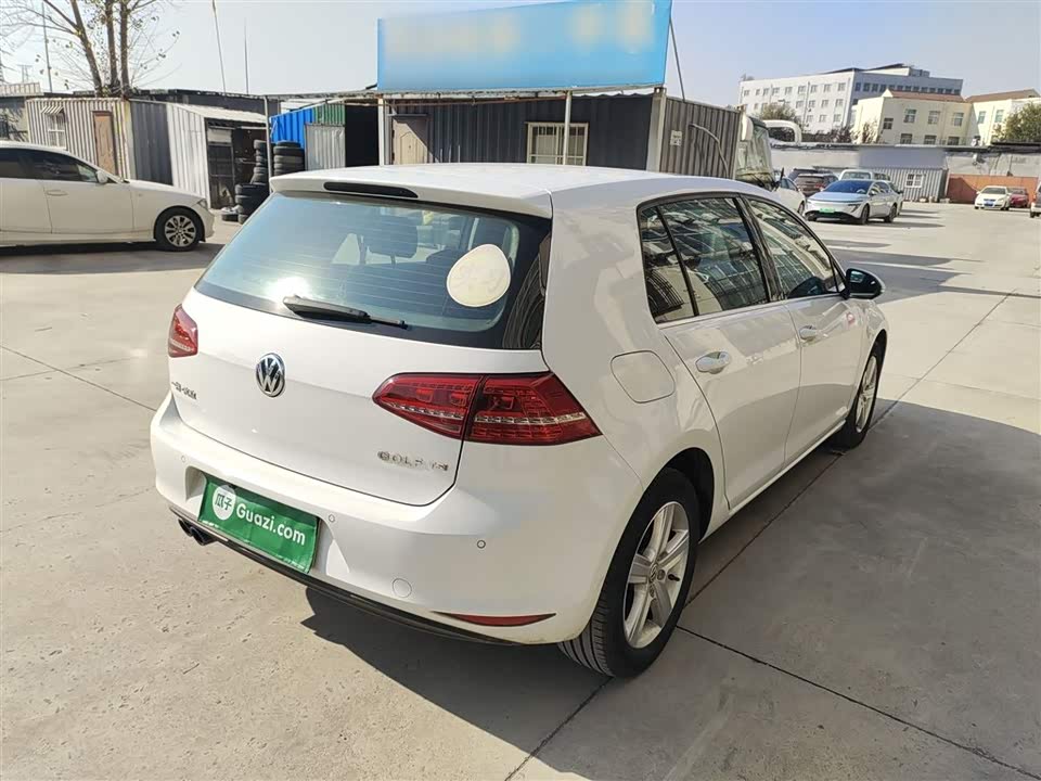 Volkswagen golf