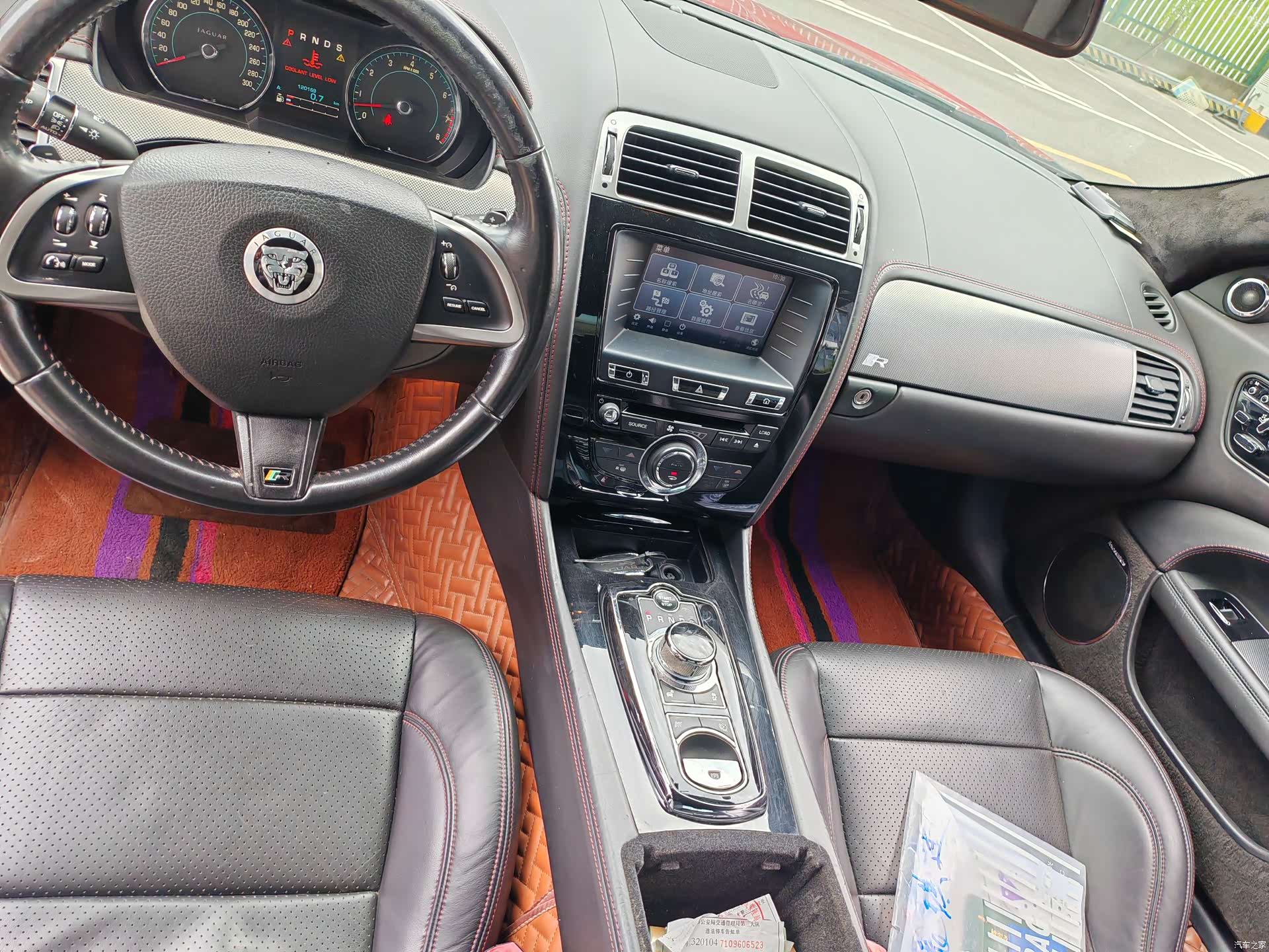 Jaguar XK, 2012 7
