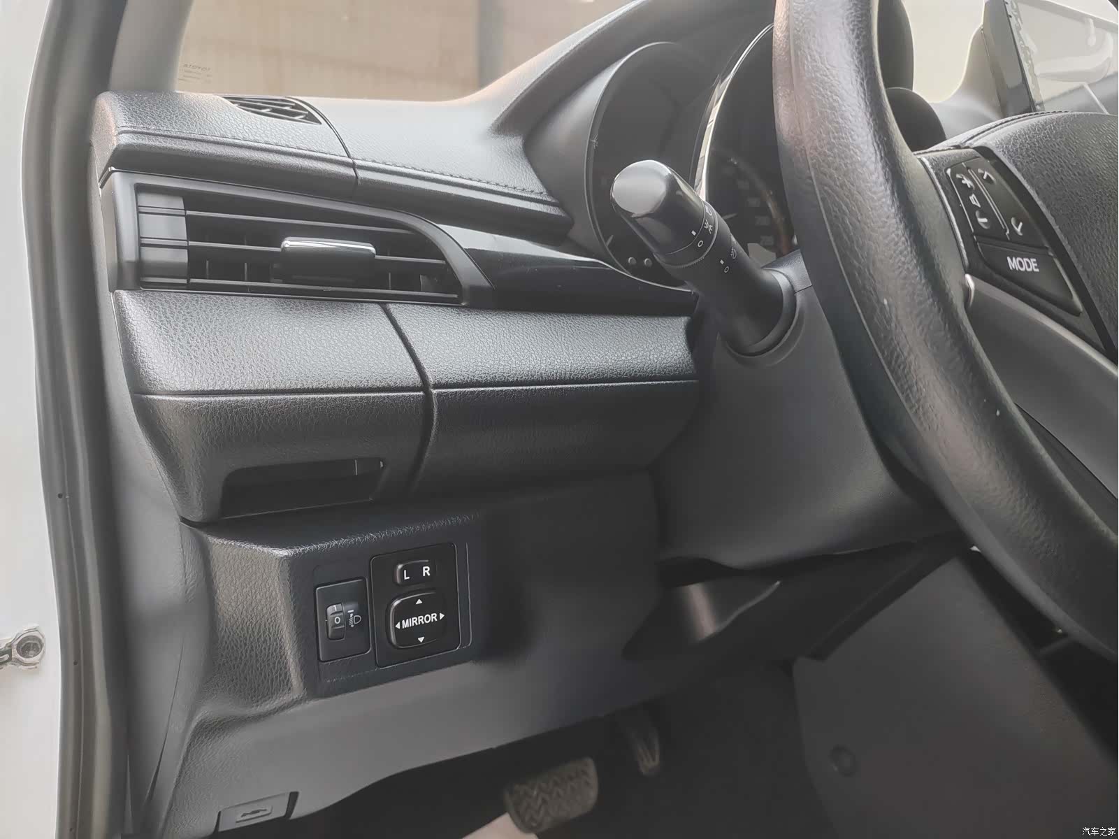 Toyota YARiS L, 2022 12