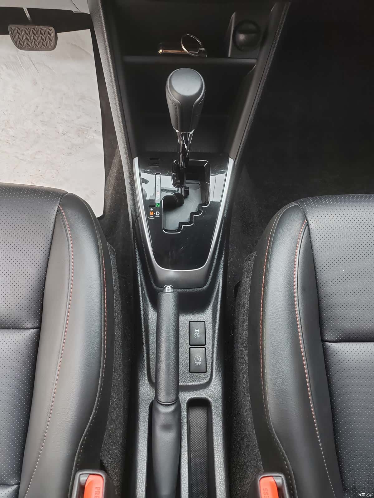 Toyota YARiS L, 2022 18