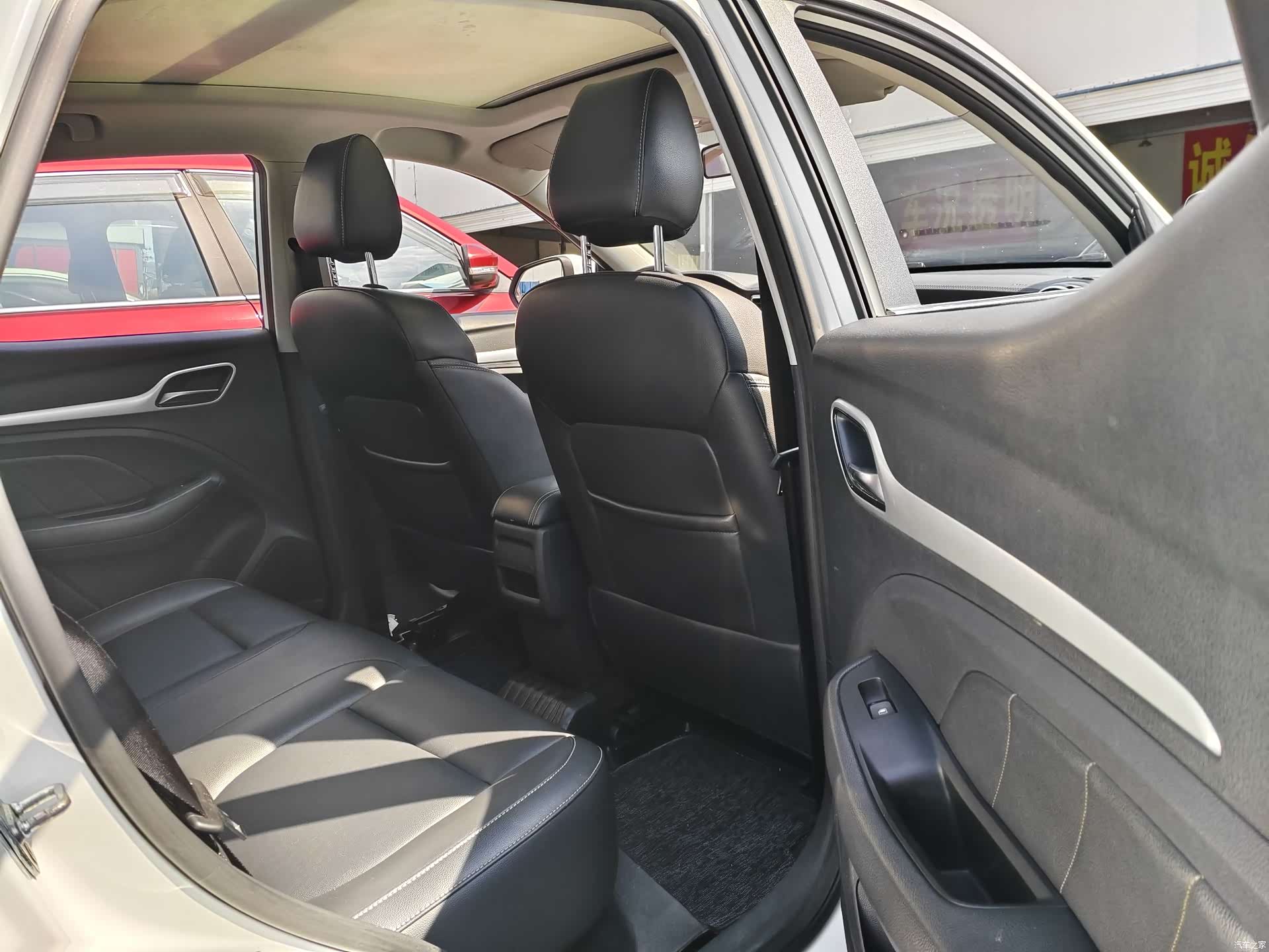 MG ZS, 2018 8