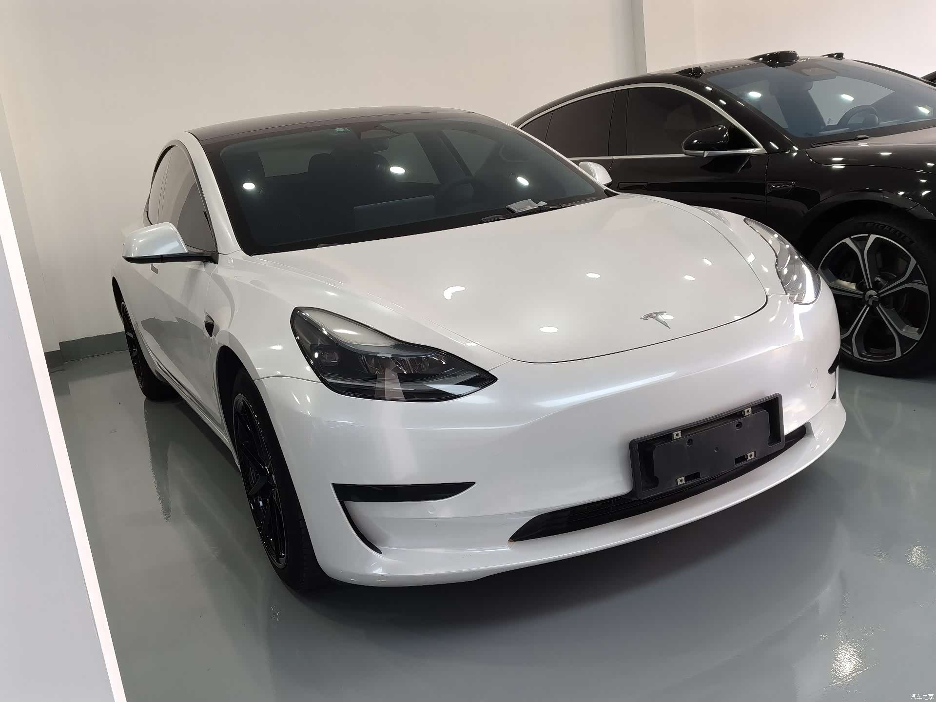 Tesla Model 3, 2023 3