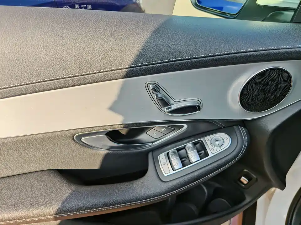 Mercedes-Benz GLC Mercedes-Benz GLC