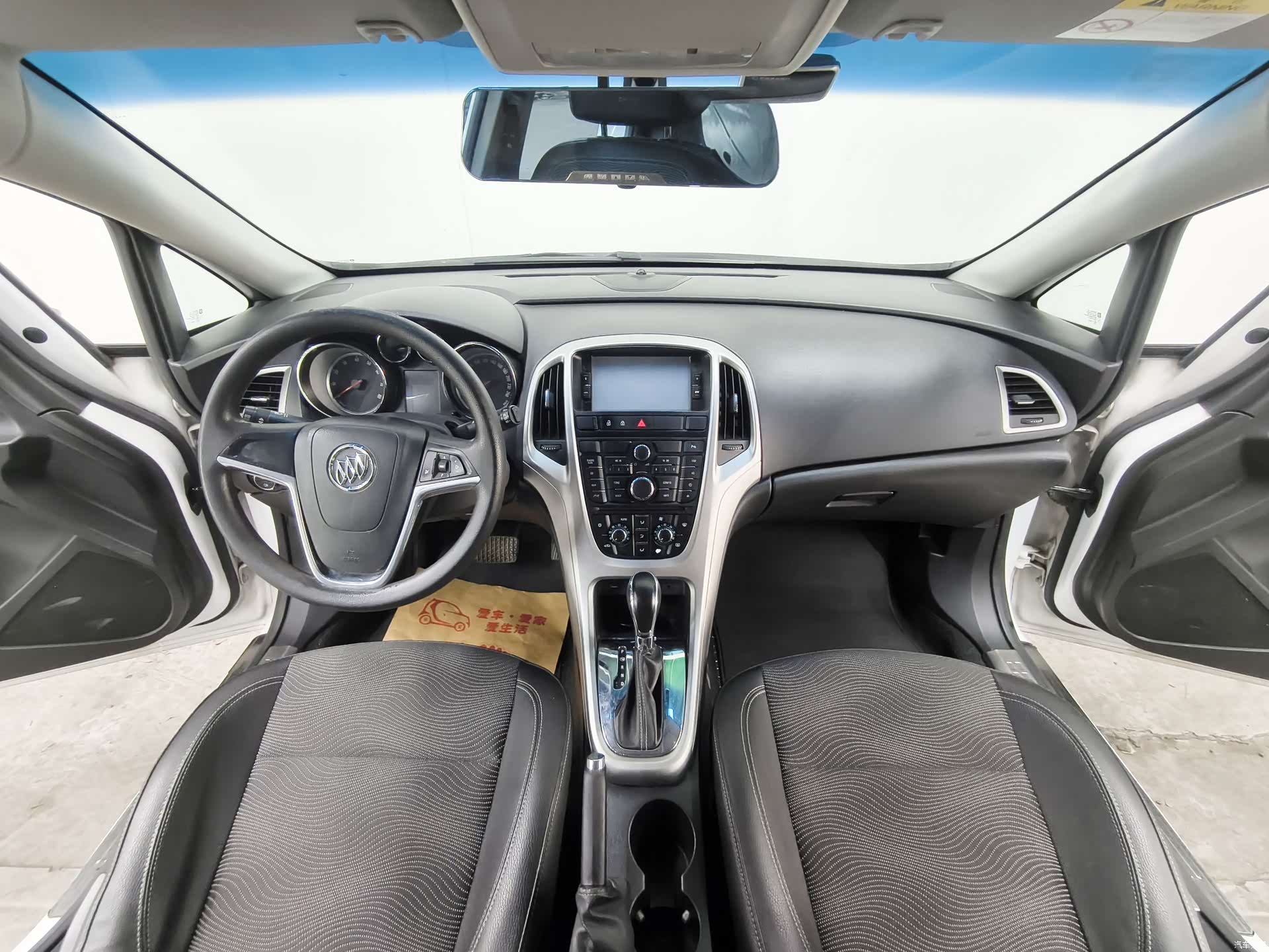 Buick XT, 2014 9