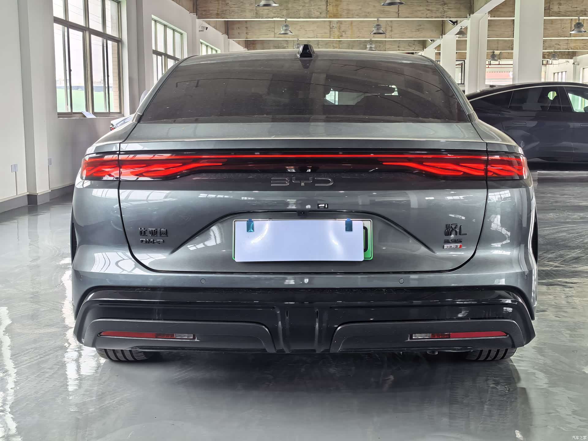 BYD Han, 2025 4