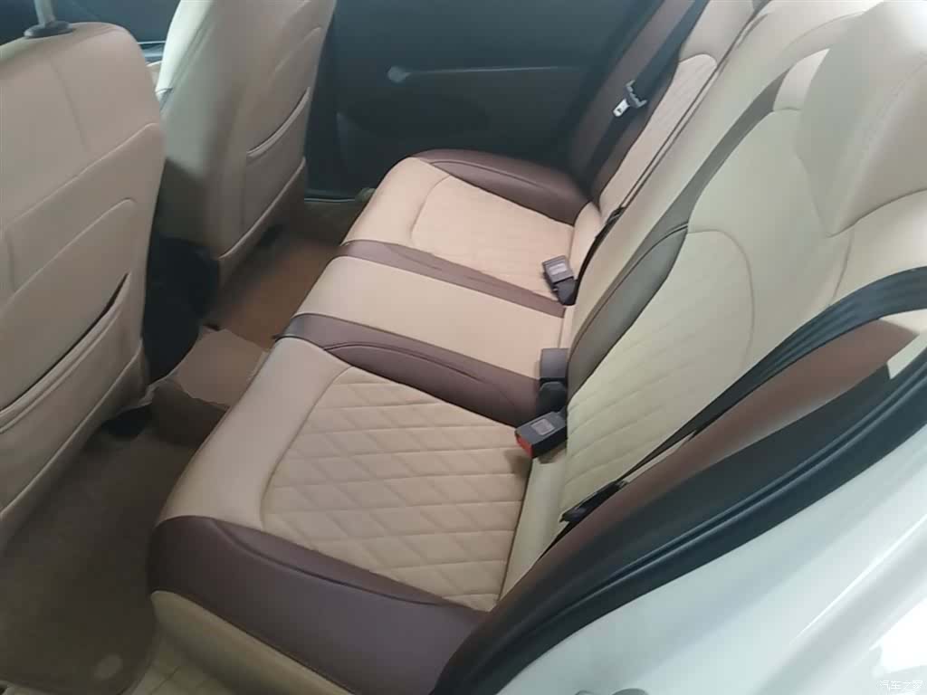 Chevrolet 320, 2018 17