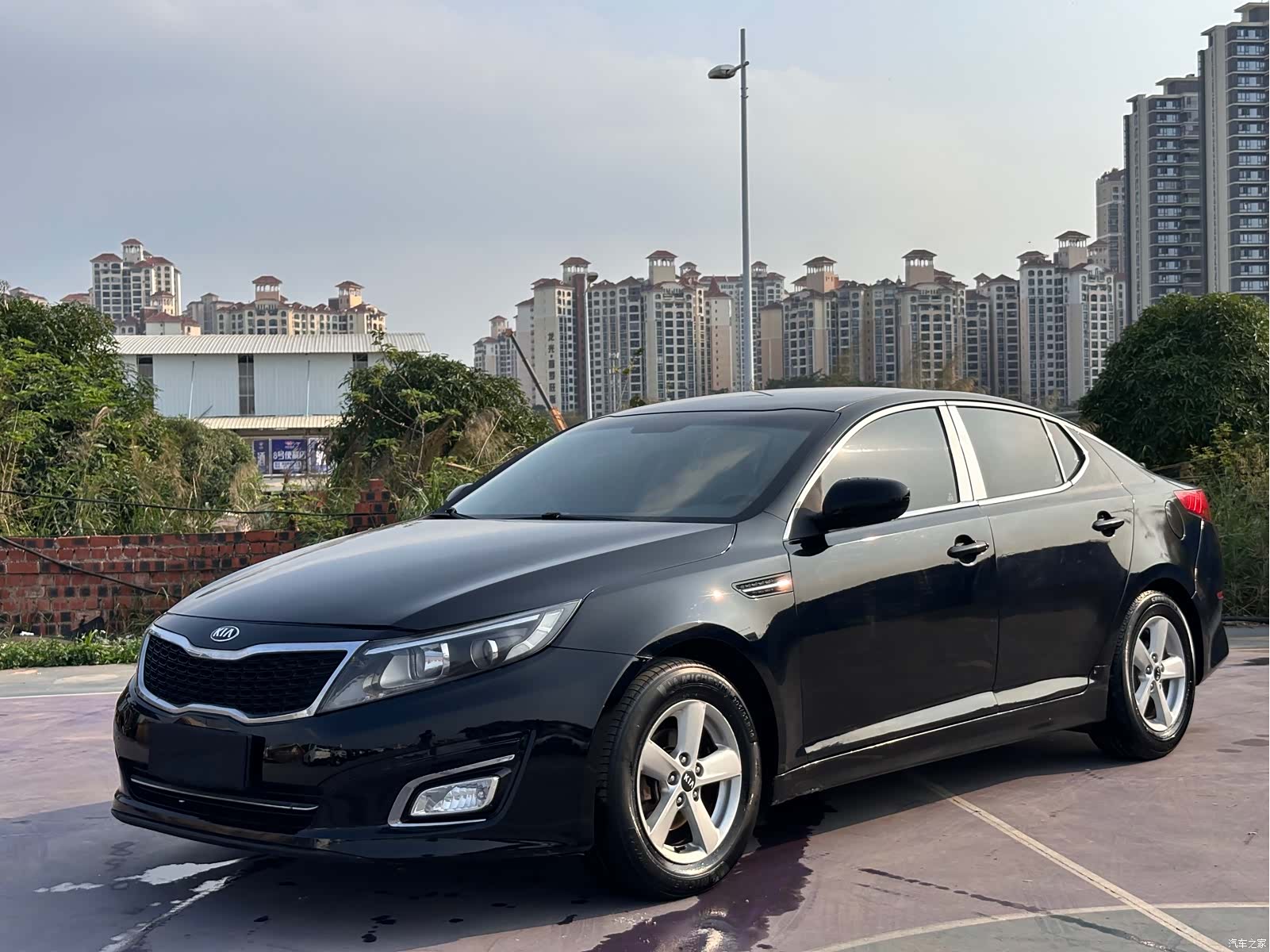 Kia K5, 2015 1