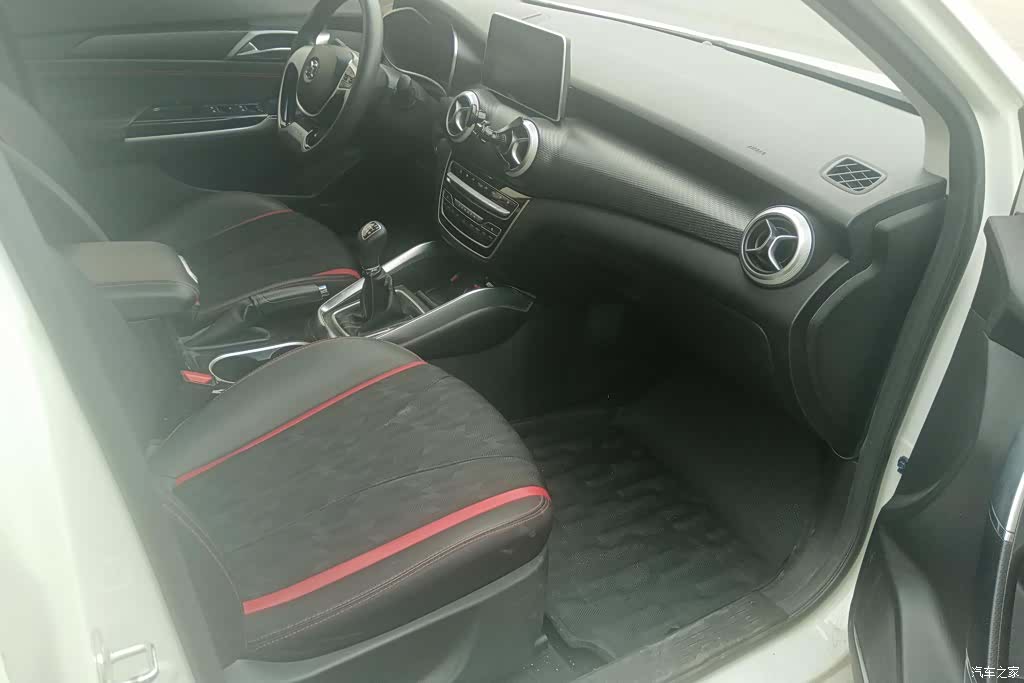 BAIC D50, 2019 8