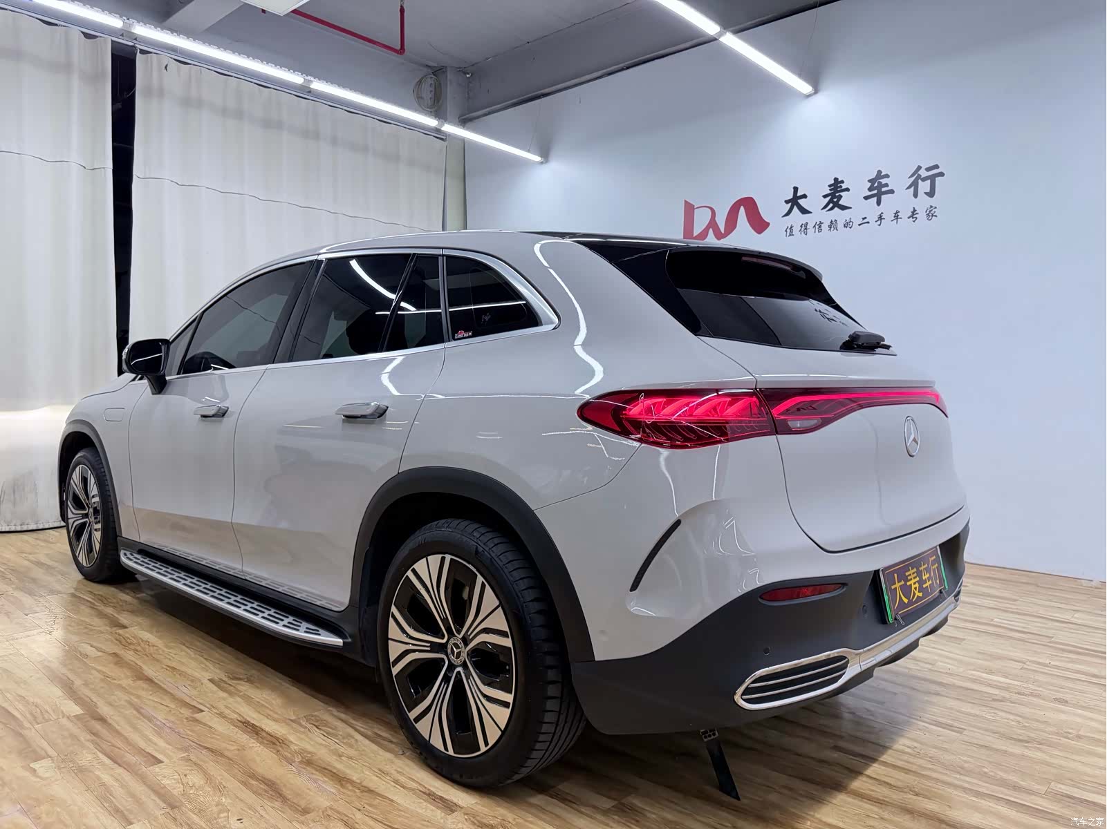Mercedes-Benz EQE, 2023 6
