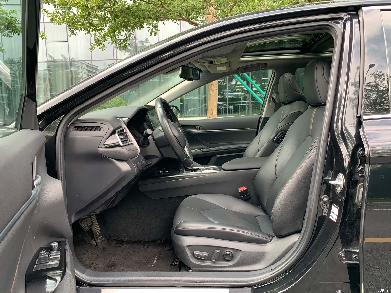 Toyota Camry, 2023 8