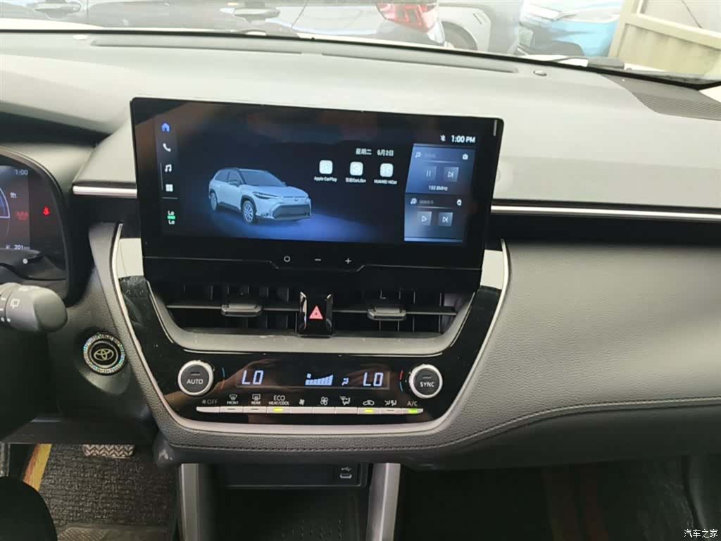 Toyota Frontlander, 2024 13