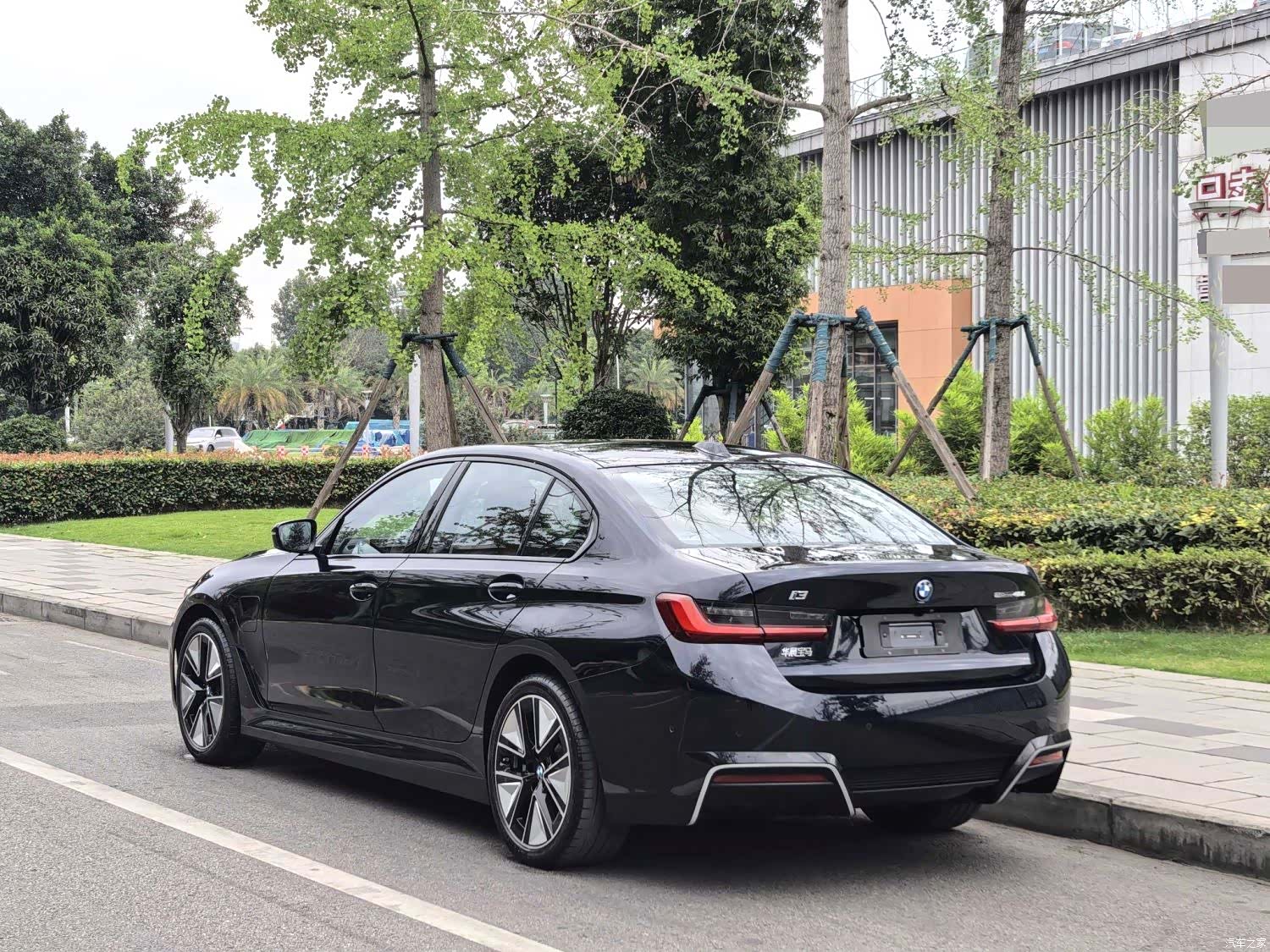 BMW i3, 2024 8