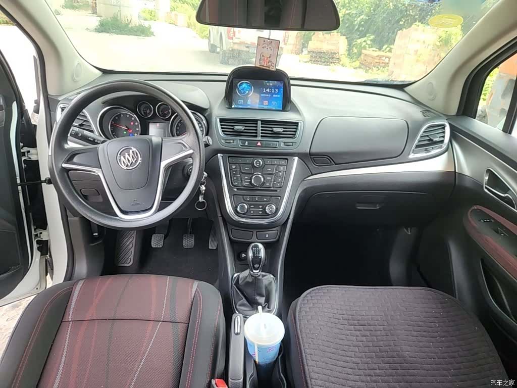 Buick Encore, 2015 10