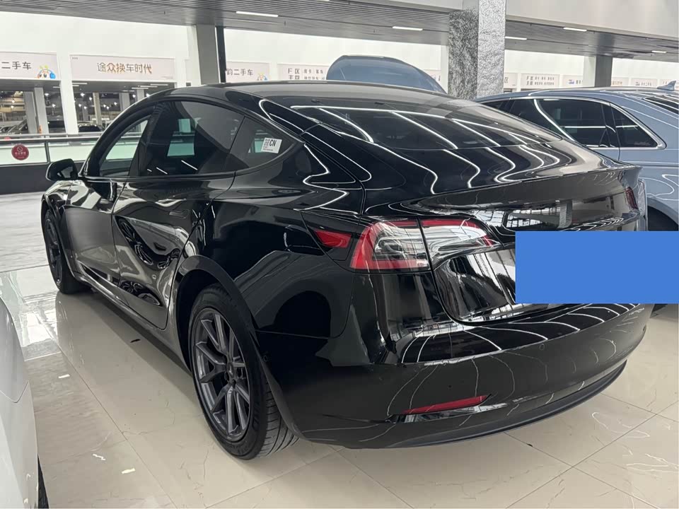 Tesla Model 3 Tesla Model 3