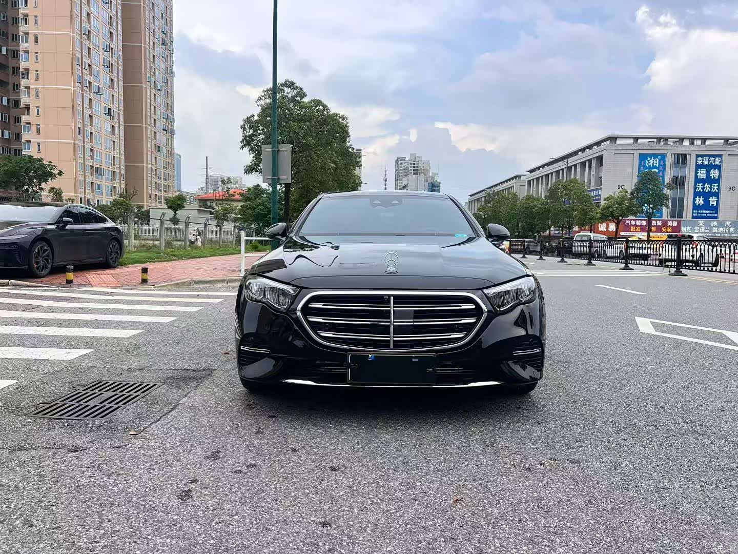 Mercedes-Benz E-Class, 2025 2