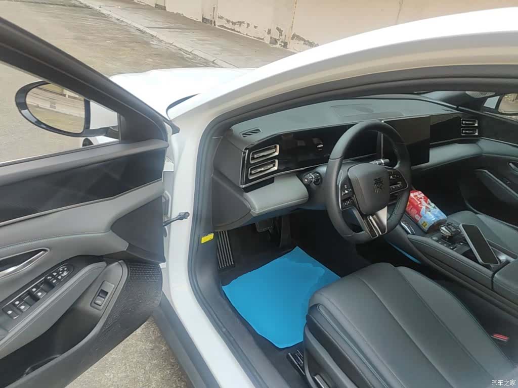 BYD Qin, 2024 16
