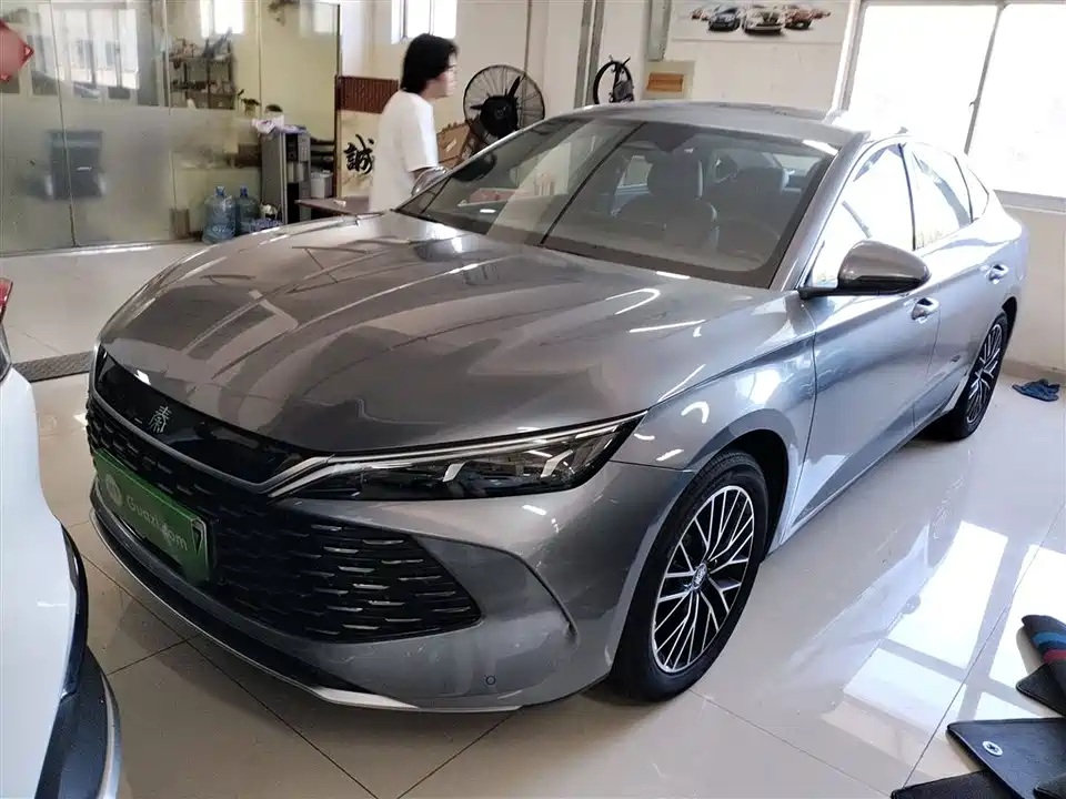 BYD Qin L BYD Qin L