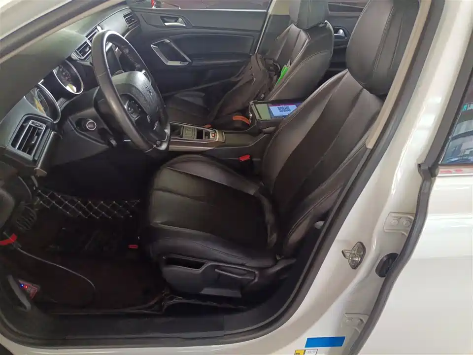 Peugeot 408 Peugeot 408