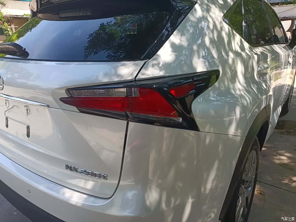 Lexus NX, 2015 8