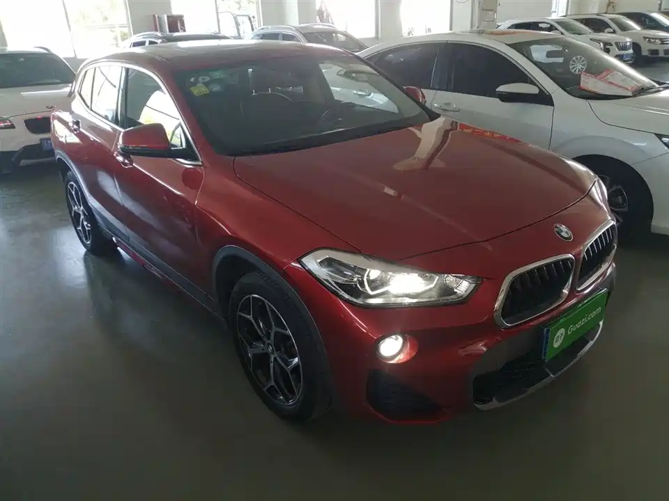 BMW X2