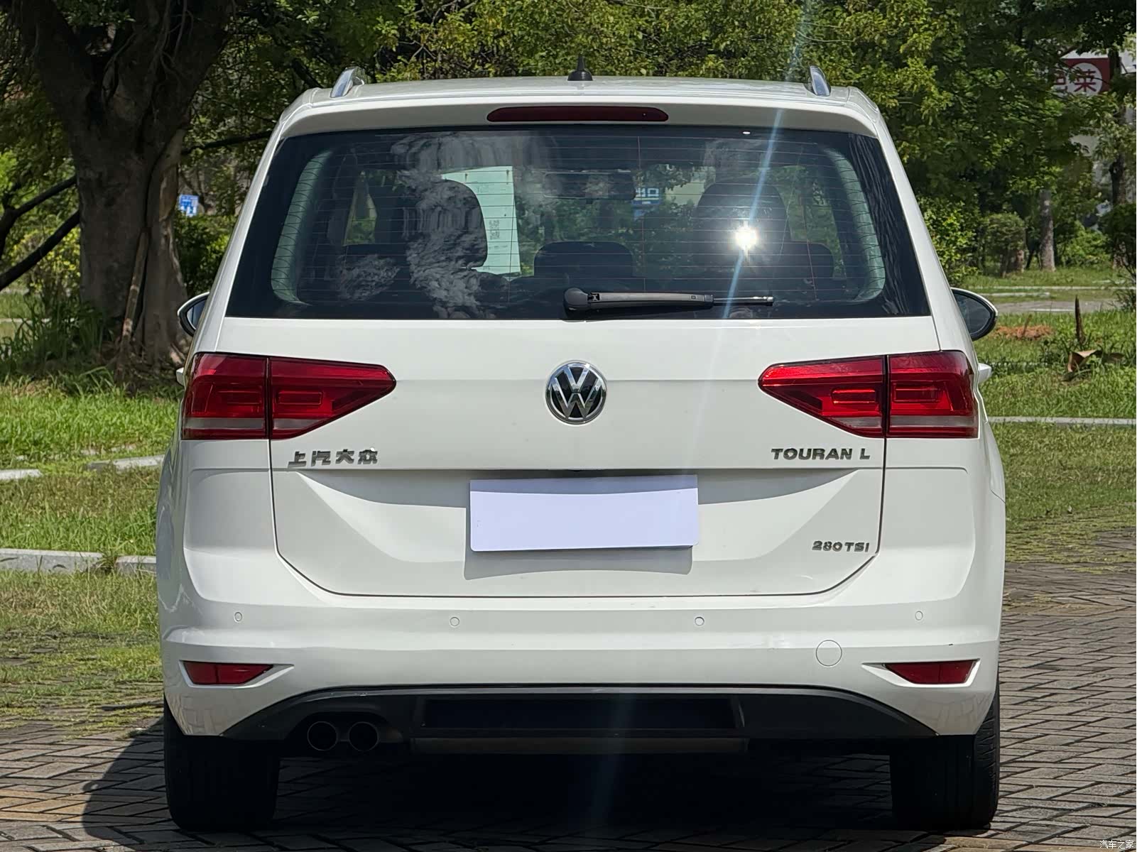 Volkswagen L, 2017 9