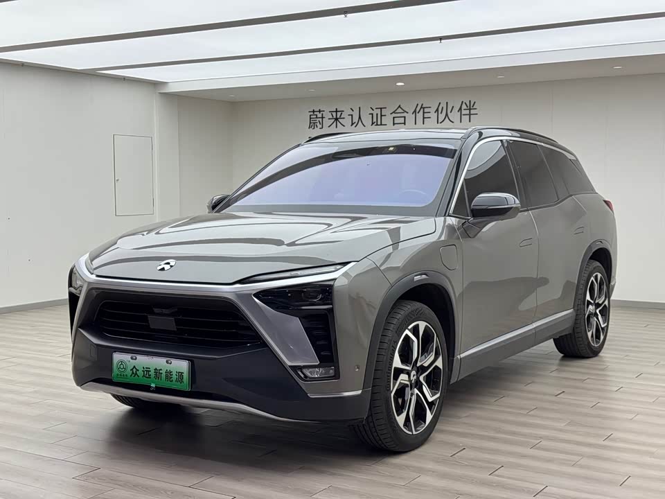 NIO ES8