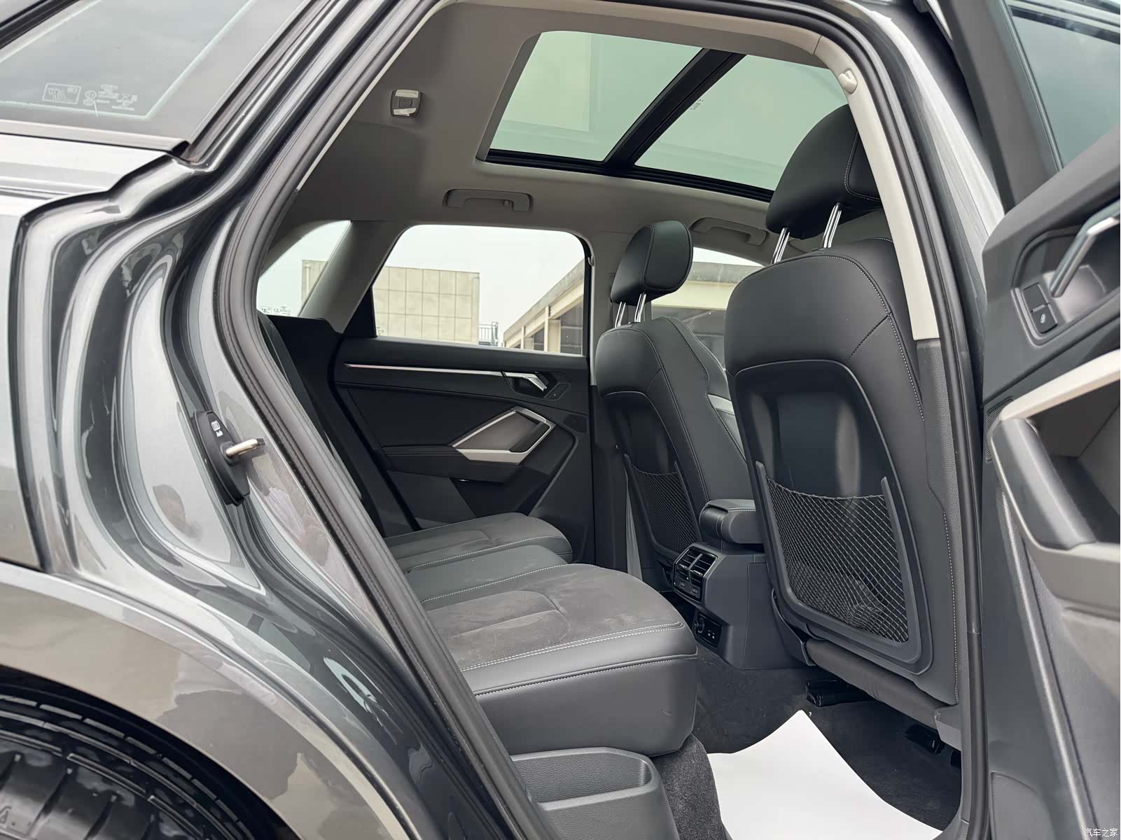 Audi Q3, 2023 26