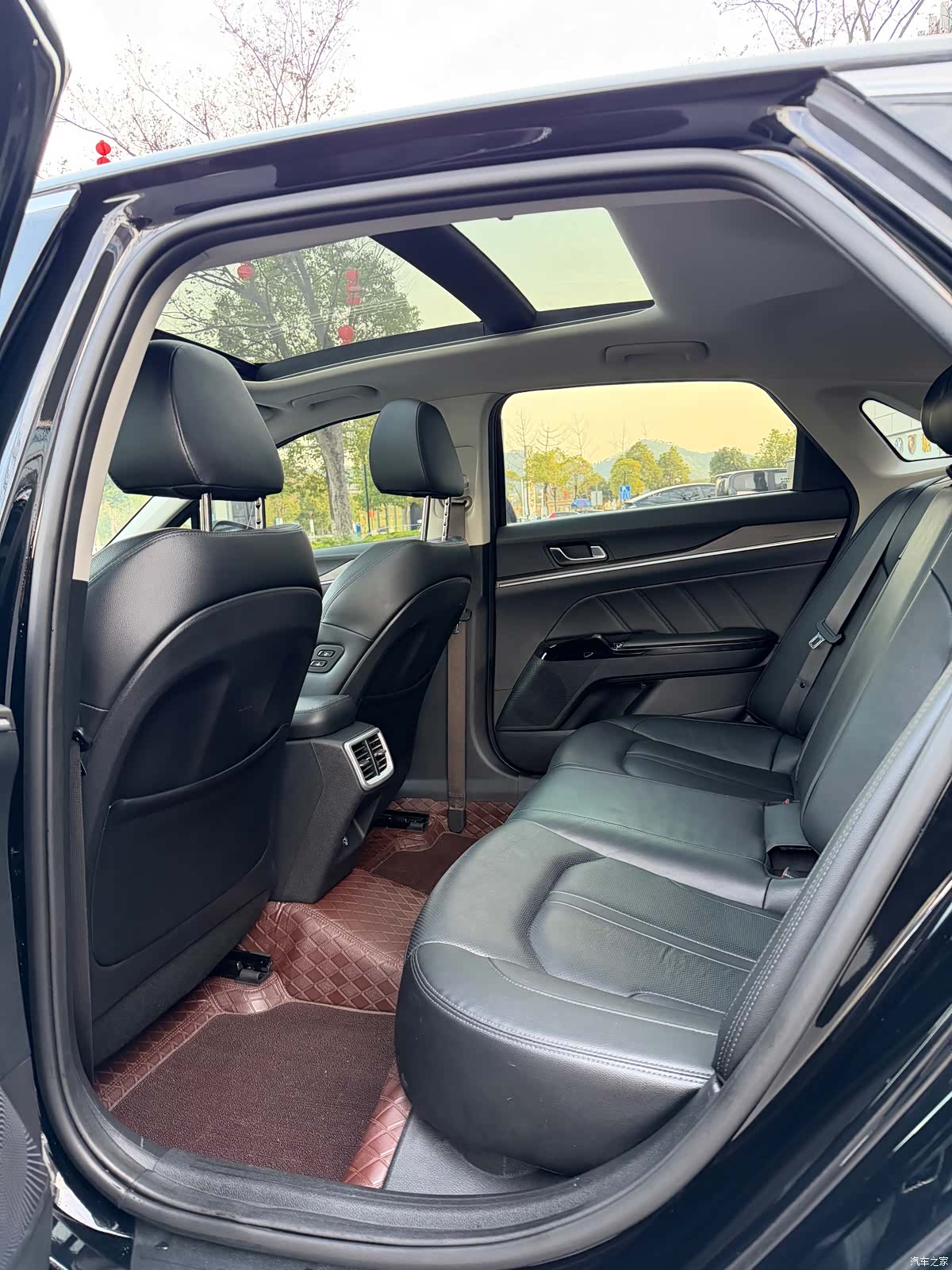 Kia K5, 2022 9